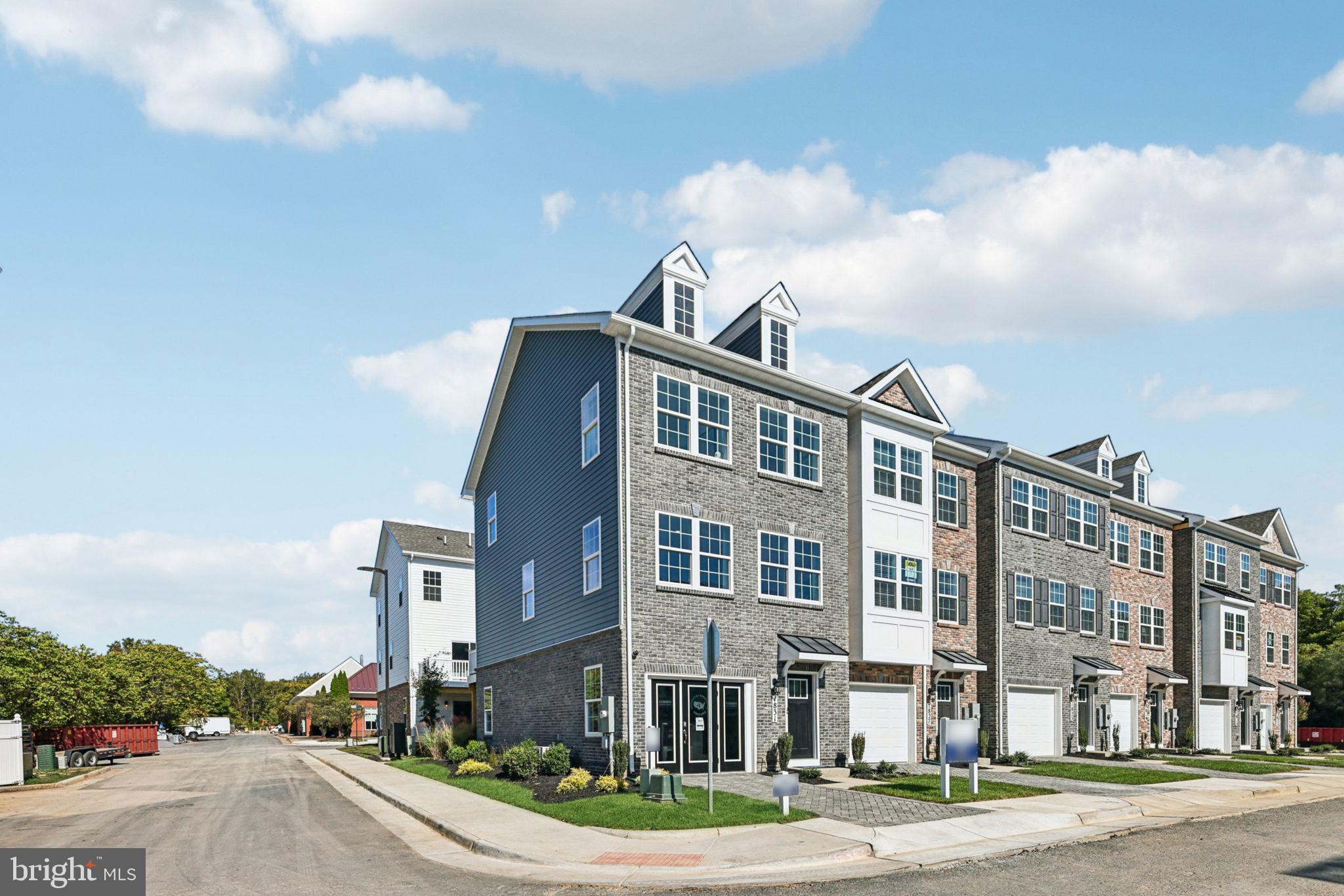 ABRAMS CROSSING - Residential