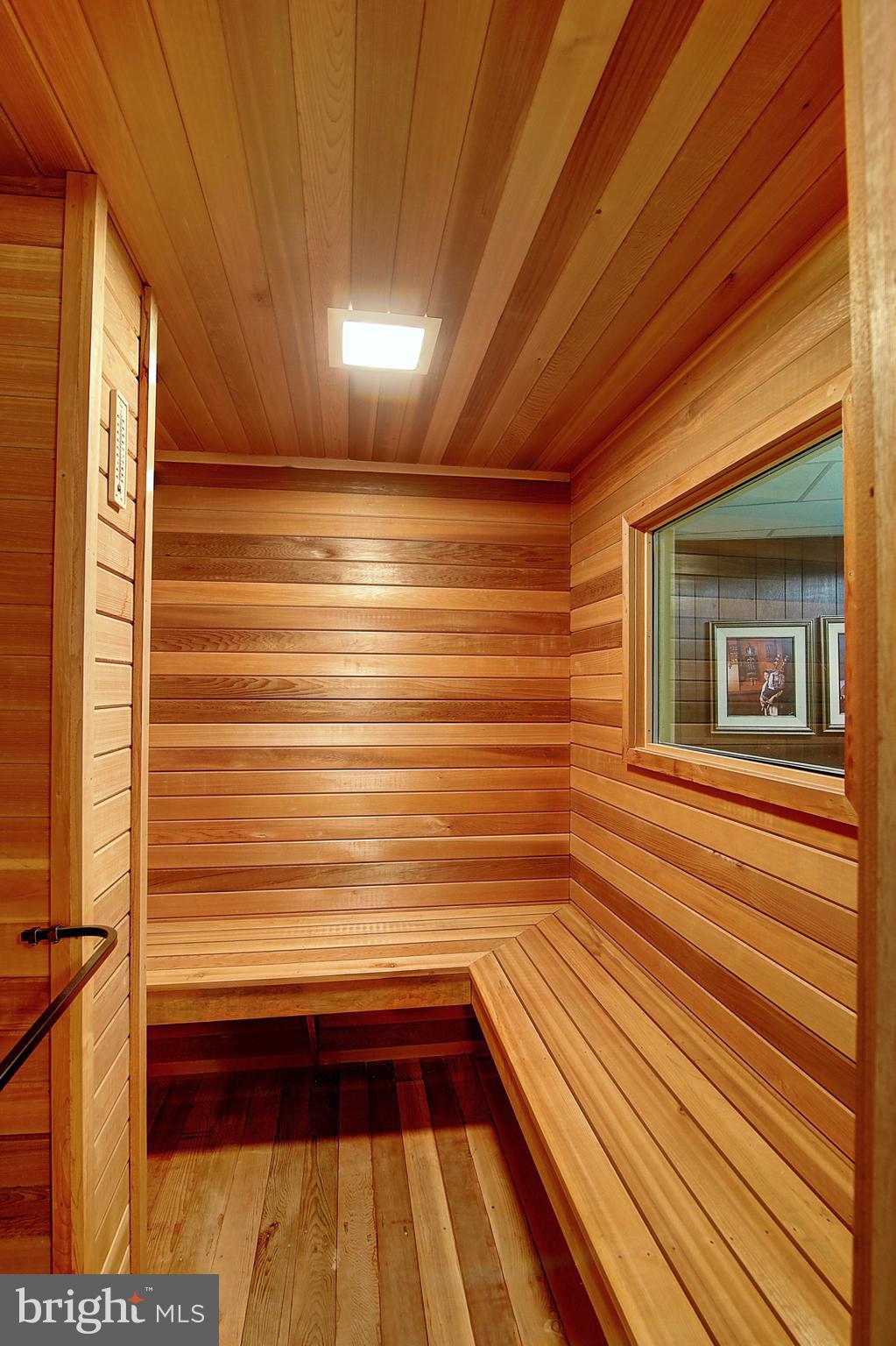 FOUNTAIN HEAD - Residential