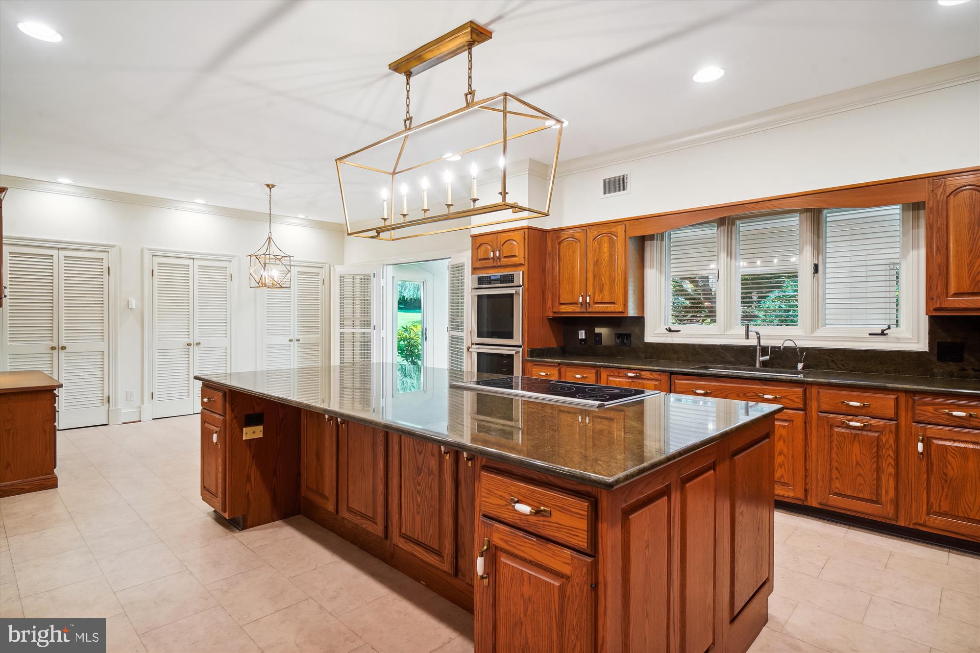 POTOMAC FALLS - Residential