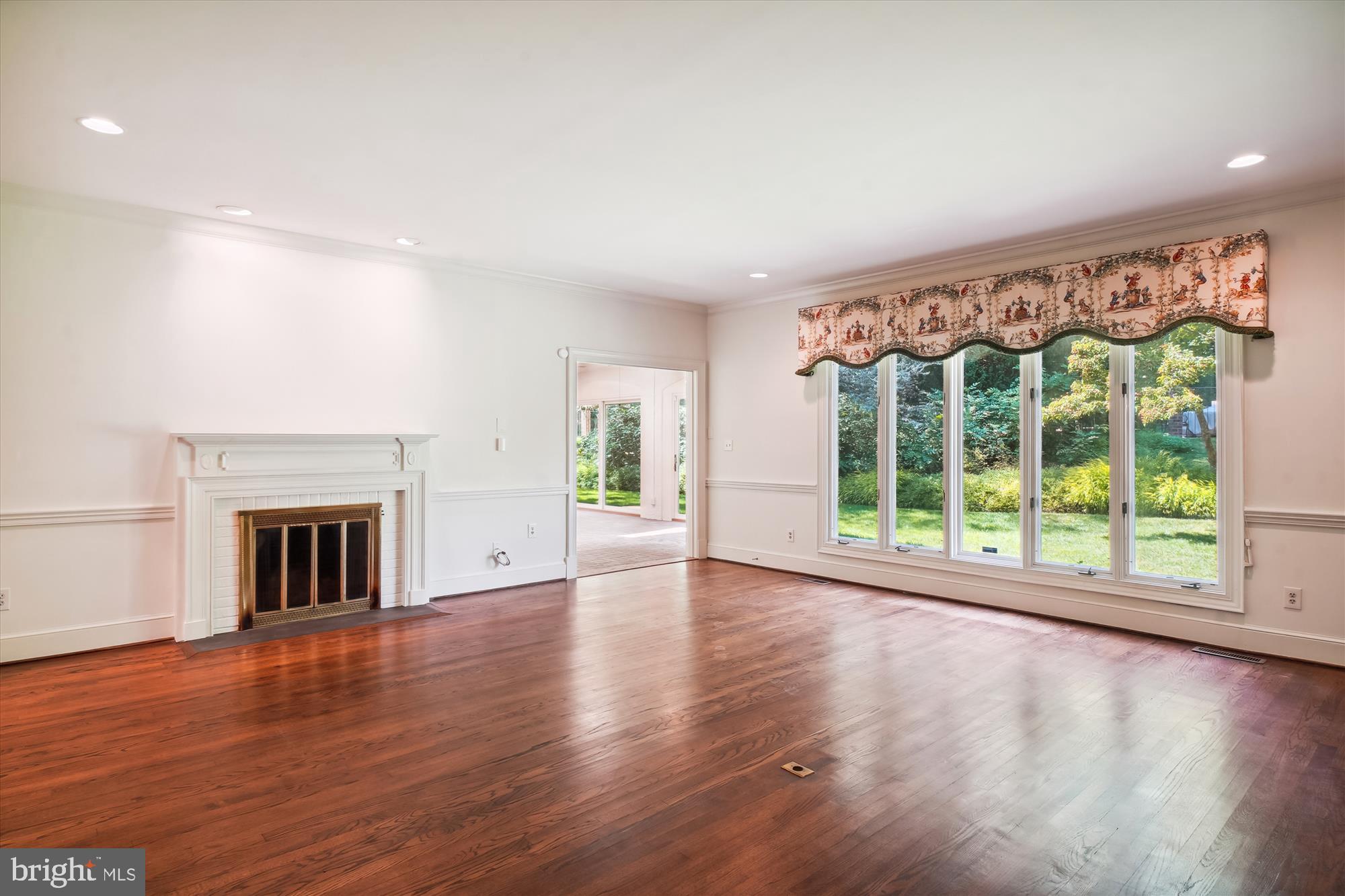 POTOMAC FALLS - Residential