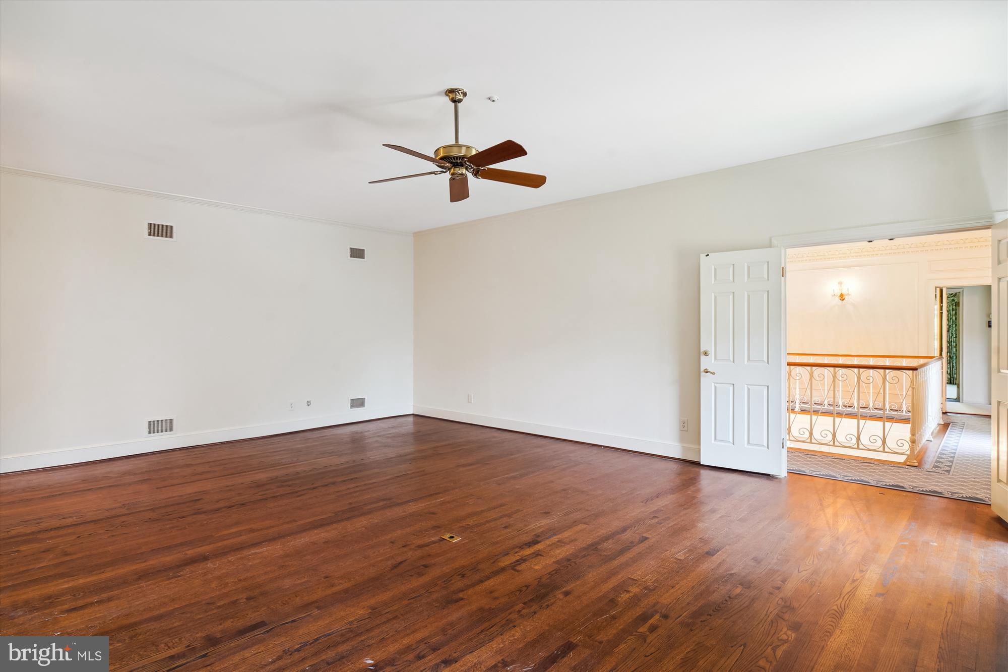 POTOMAC FALLS - Residential