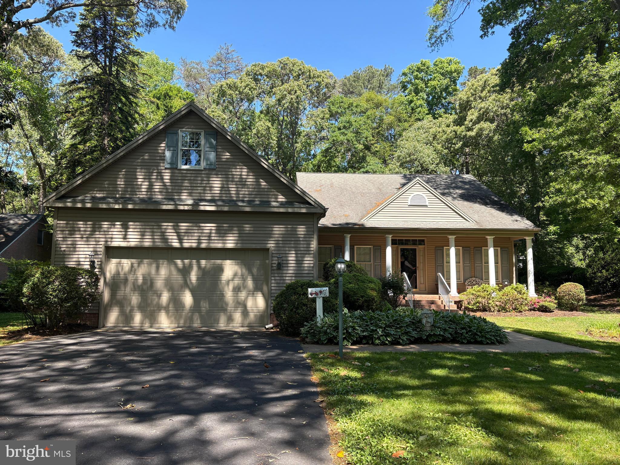 509 DOGWOOD DRIVE