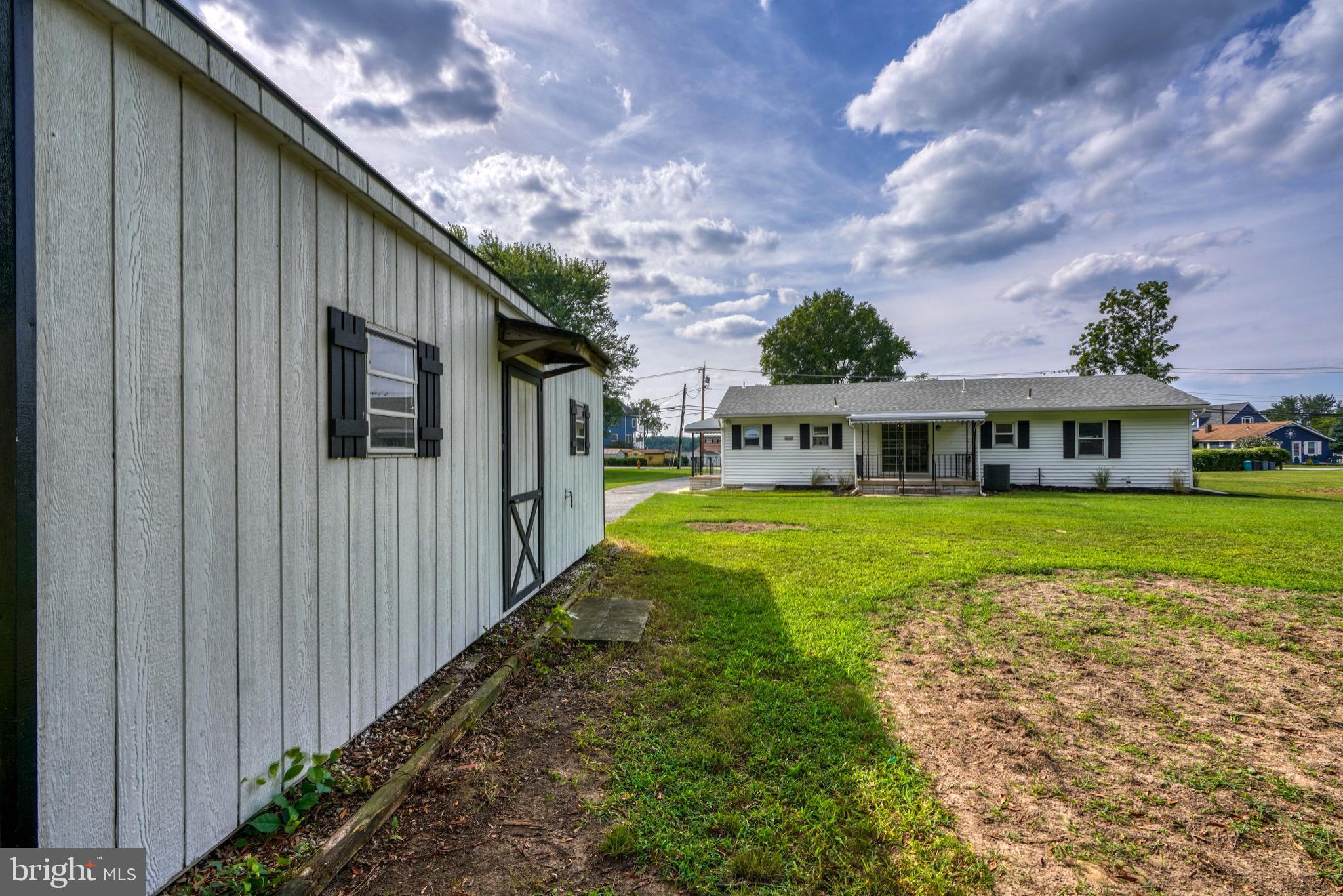 LONG BEACH ESTATES - Residential