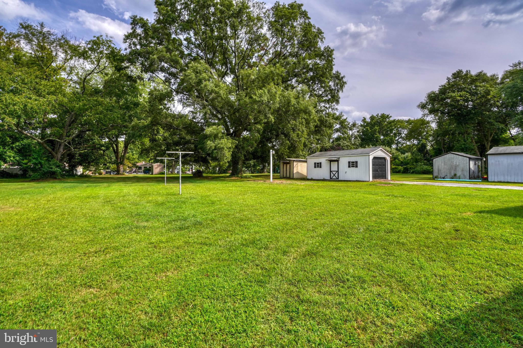 LONG BEACH ESTATES - Residential