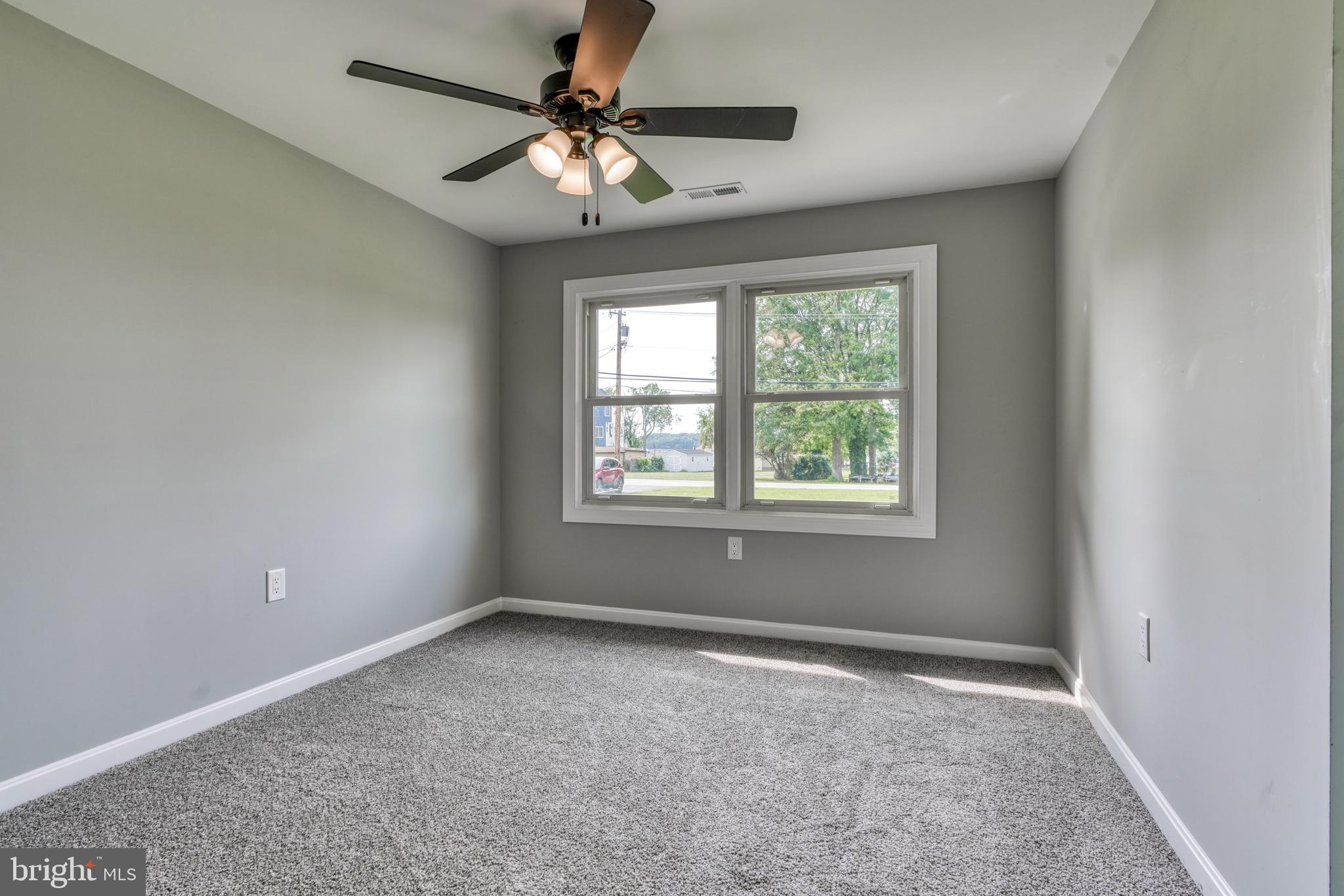 LONG BEACH ESTATES - Residential