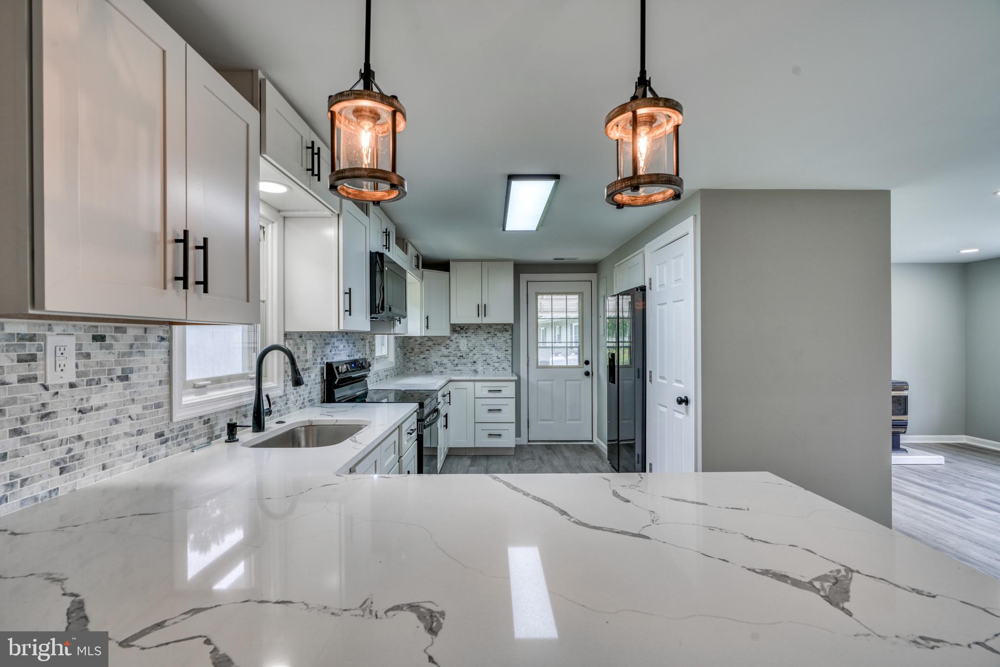 LONG BEACH ESTATES - Residential