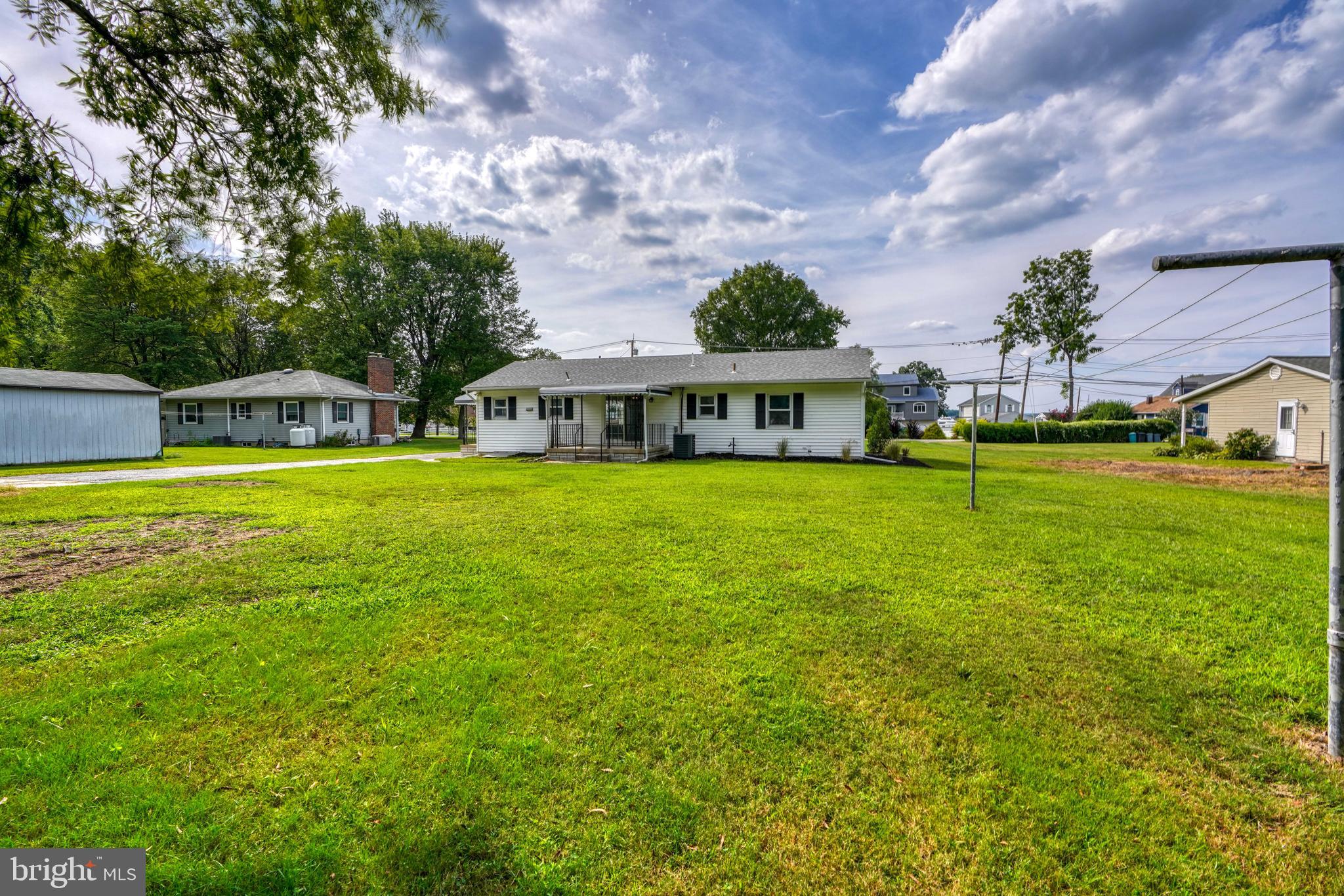 LONG BEACH ESTATES - Residential