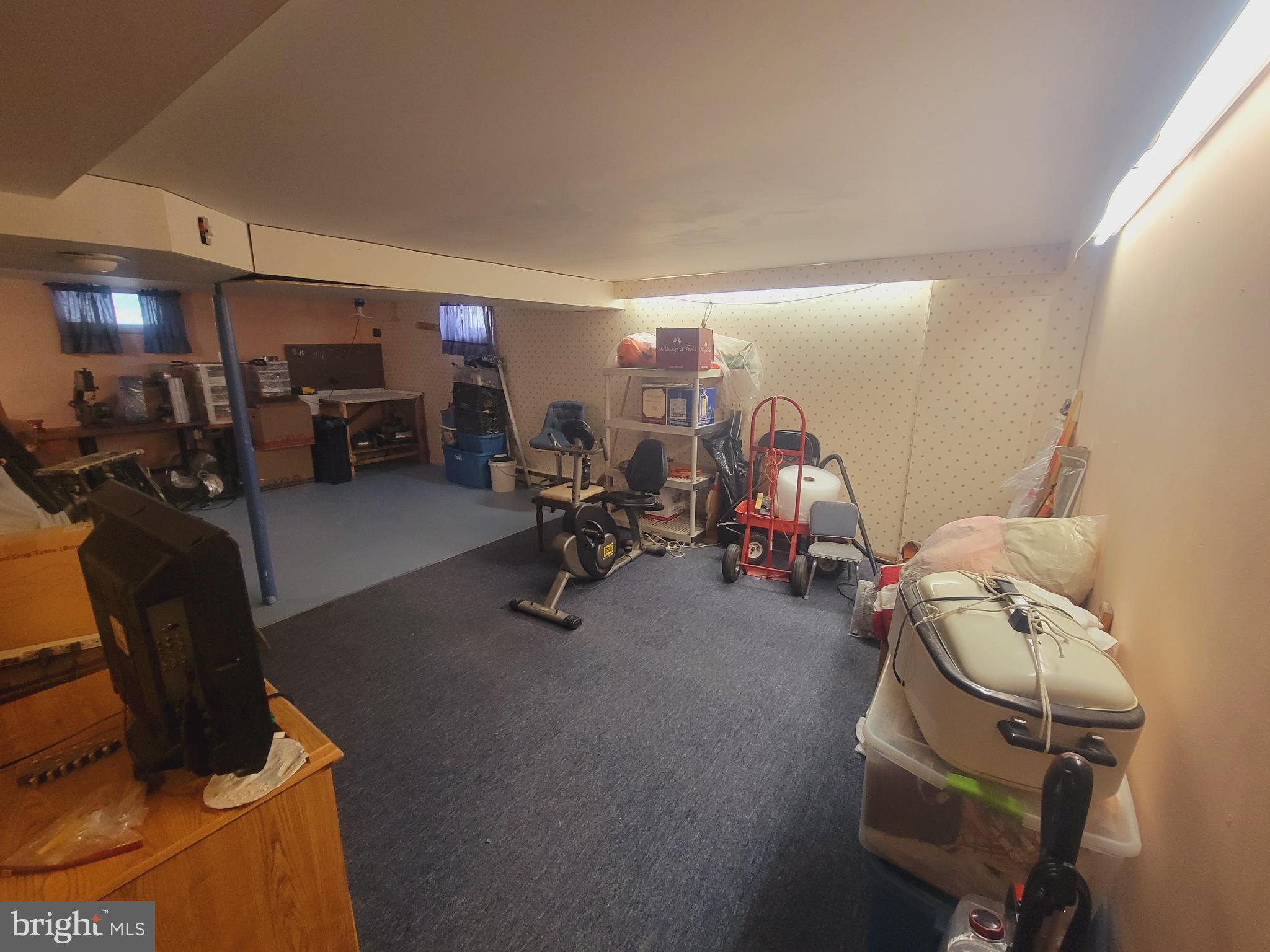 FEASTERVILLE - Residential