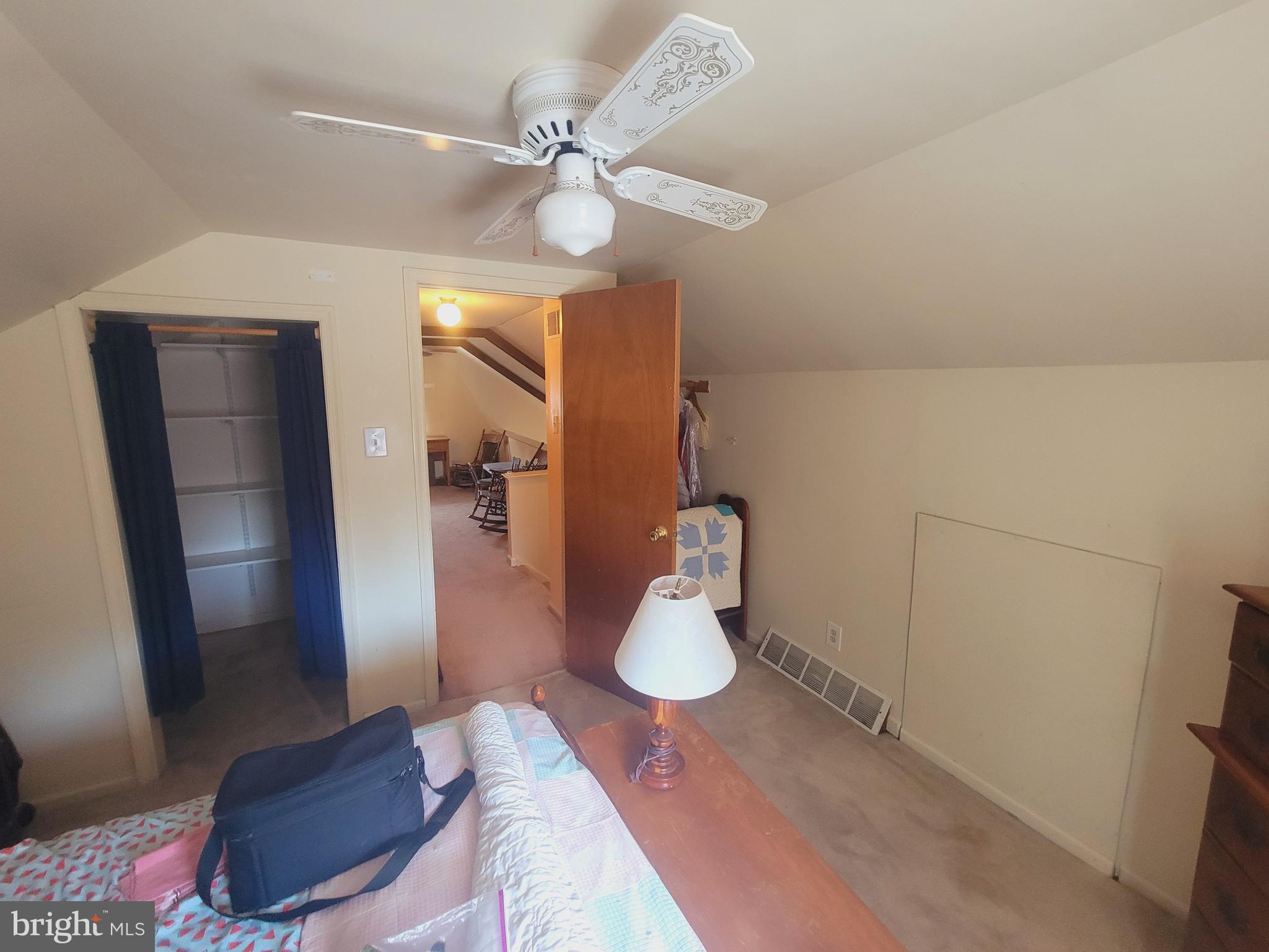 FEASTERVILLE - Residential