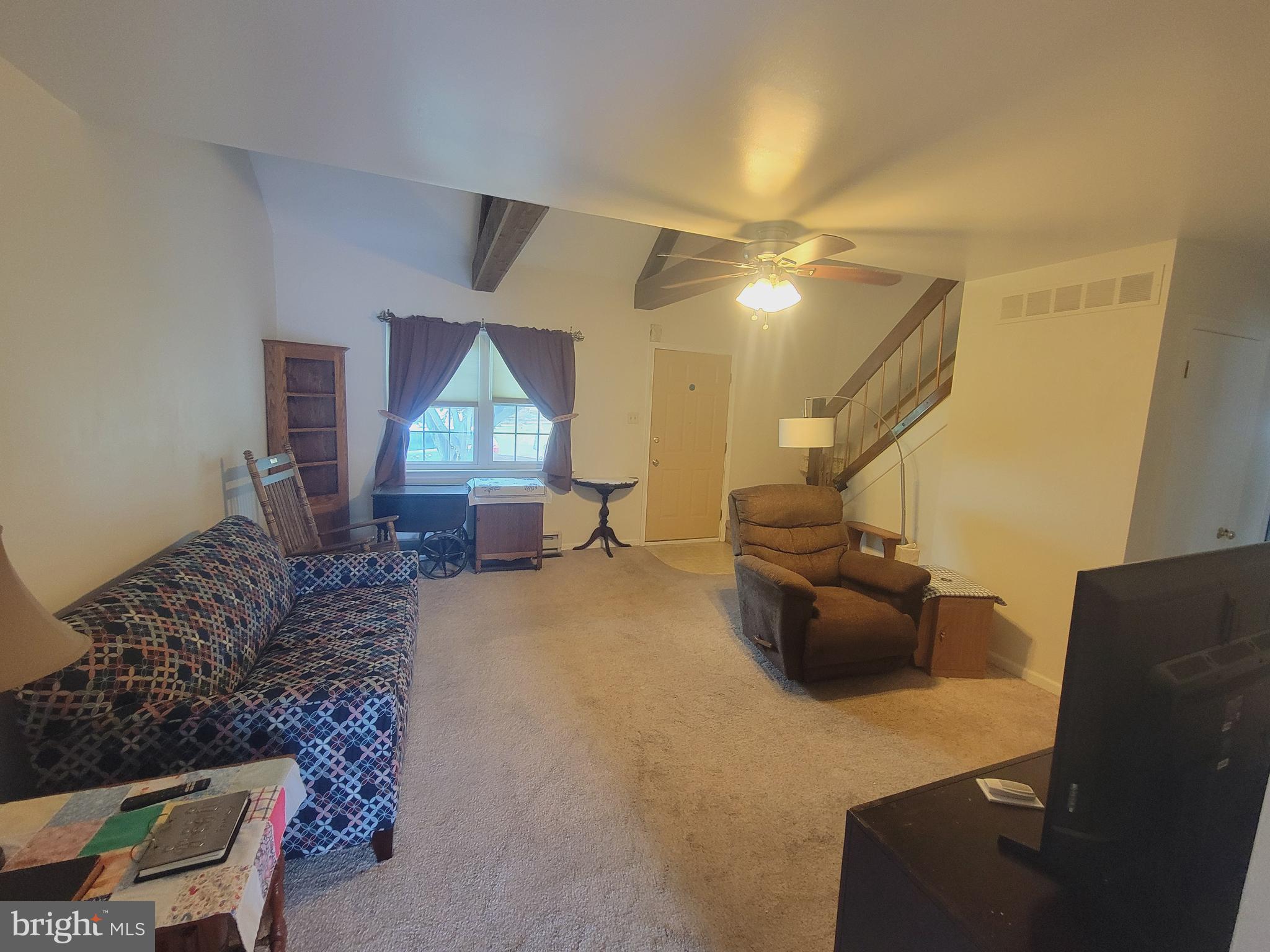 FEASTERVILLE - Residential