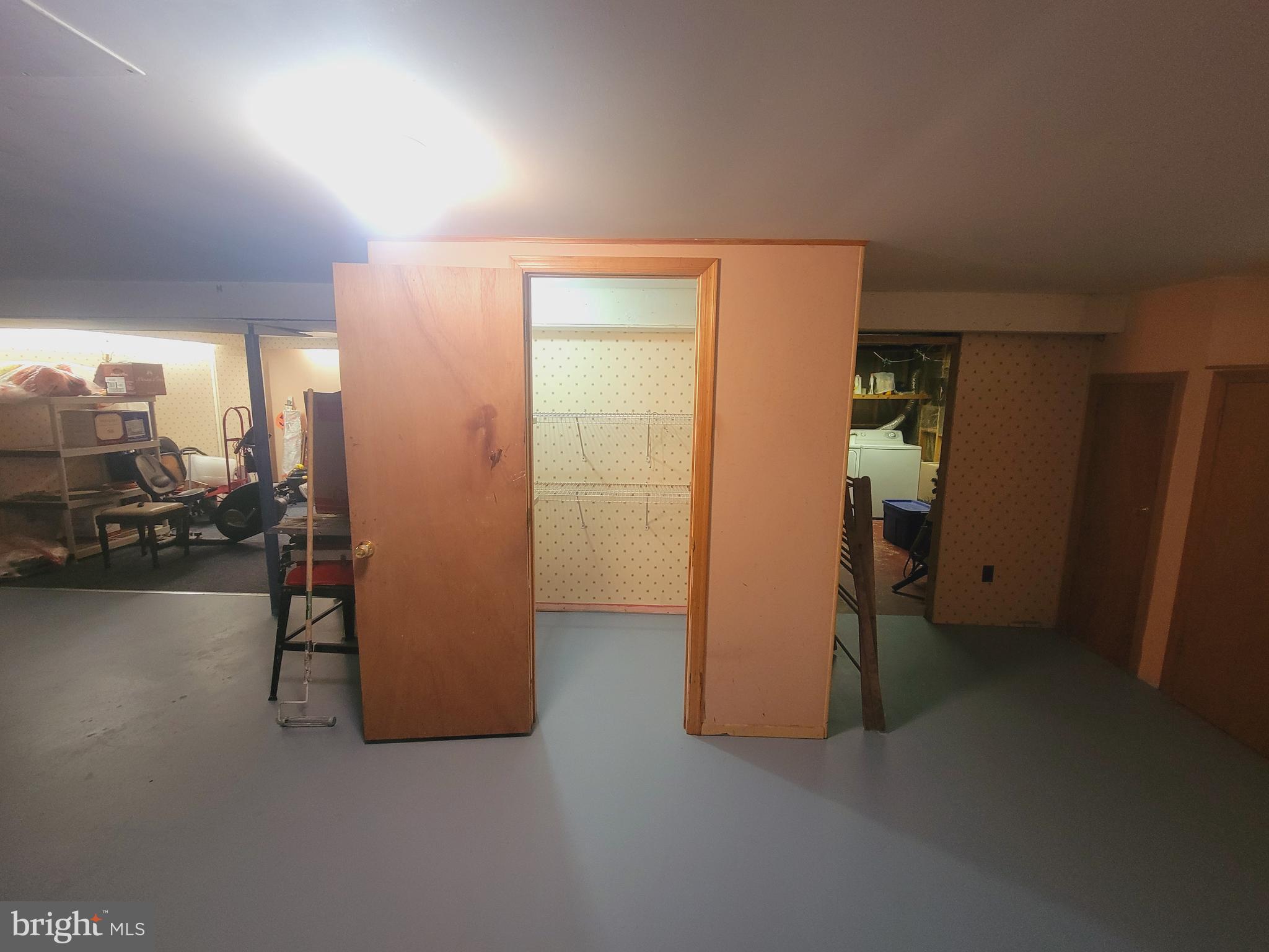 FEASTERVILLE - Residential