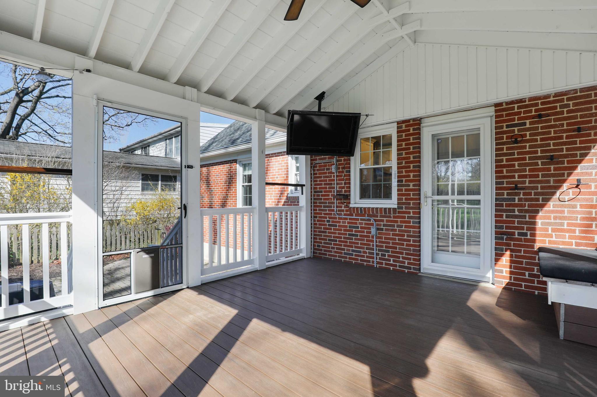 BRIDLEWOOD - Residential