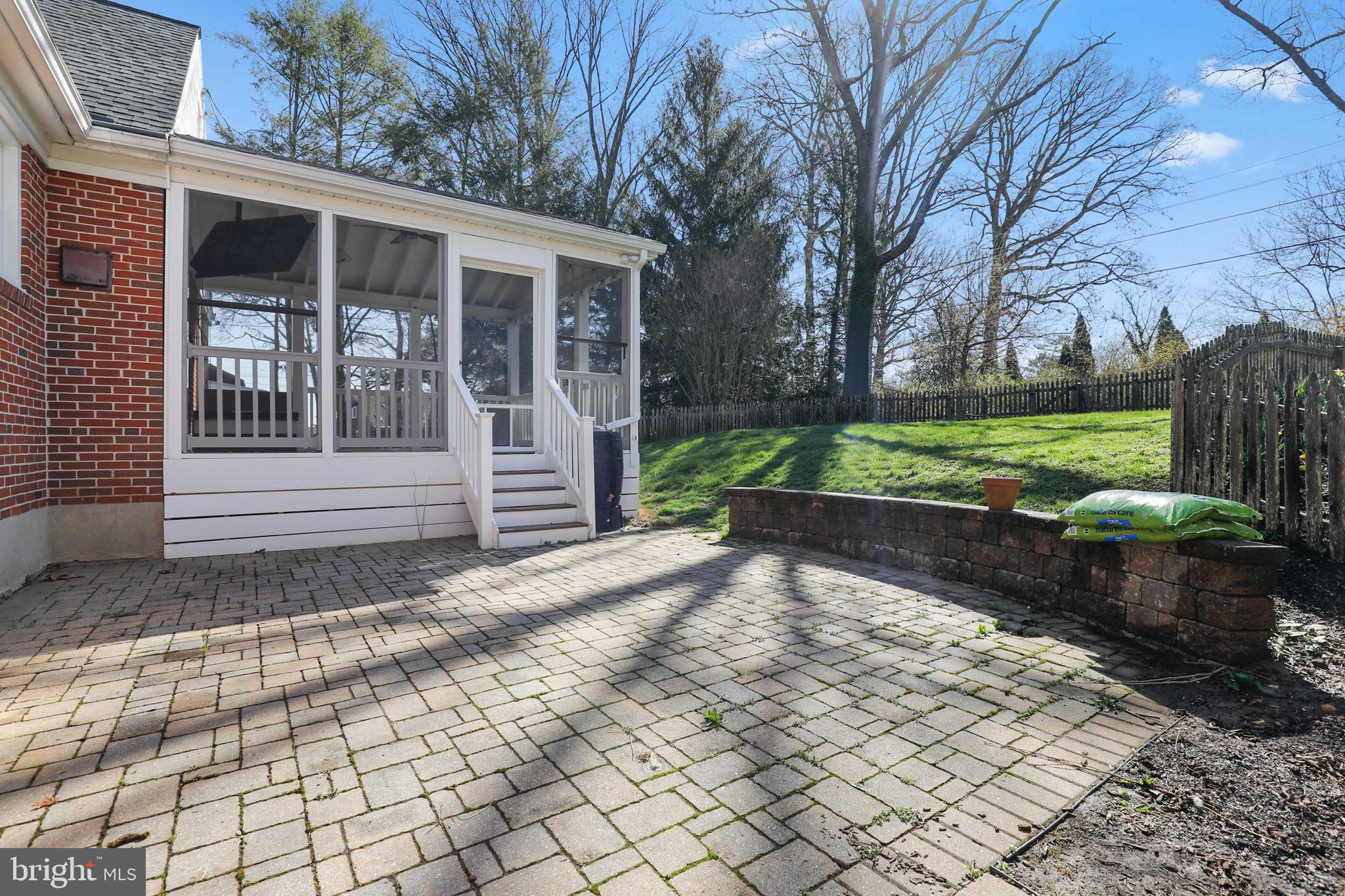 BRIDLEWOOD - Residential