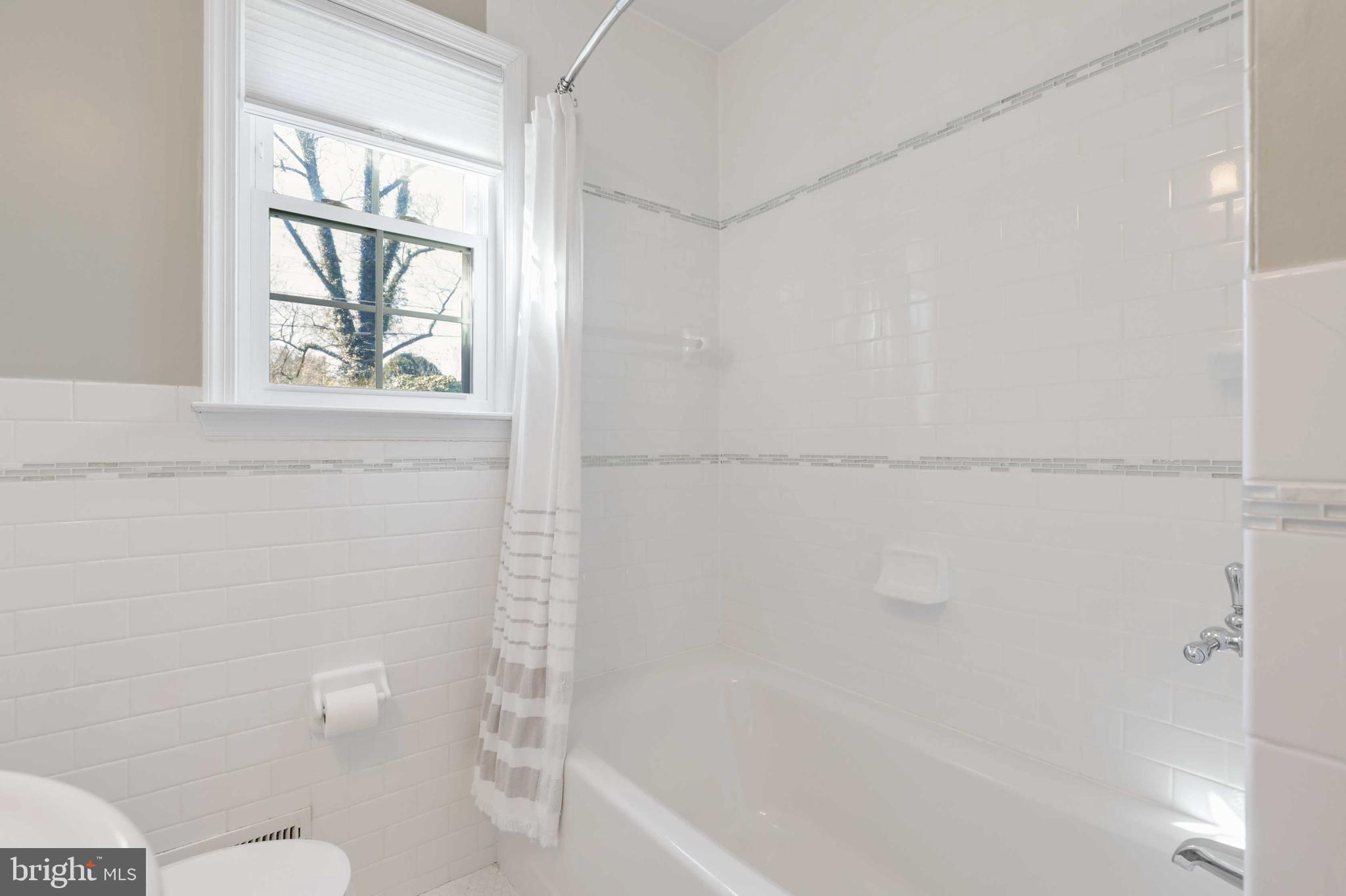 BRIDLEWOOD - Residential