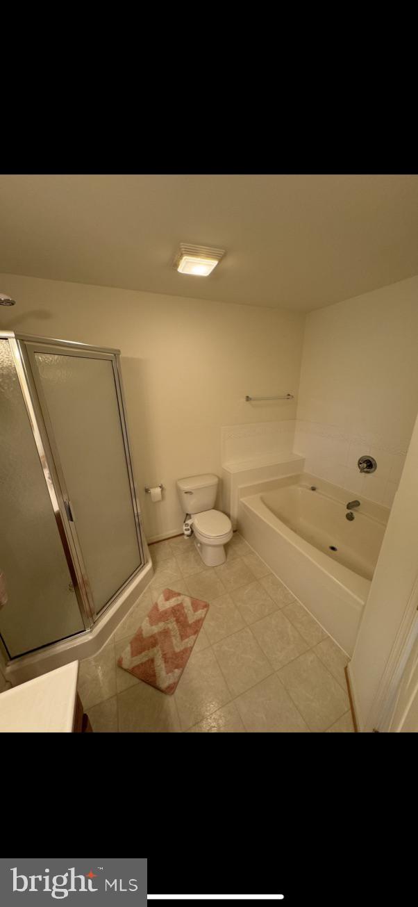 BRIAR RUN - Residential Lease