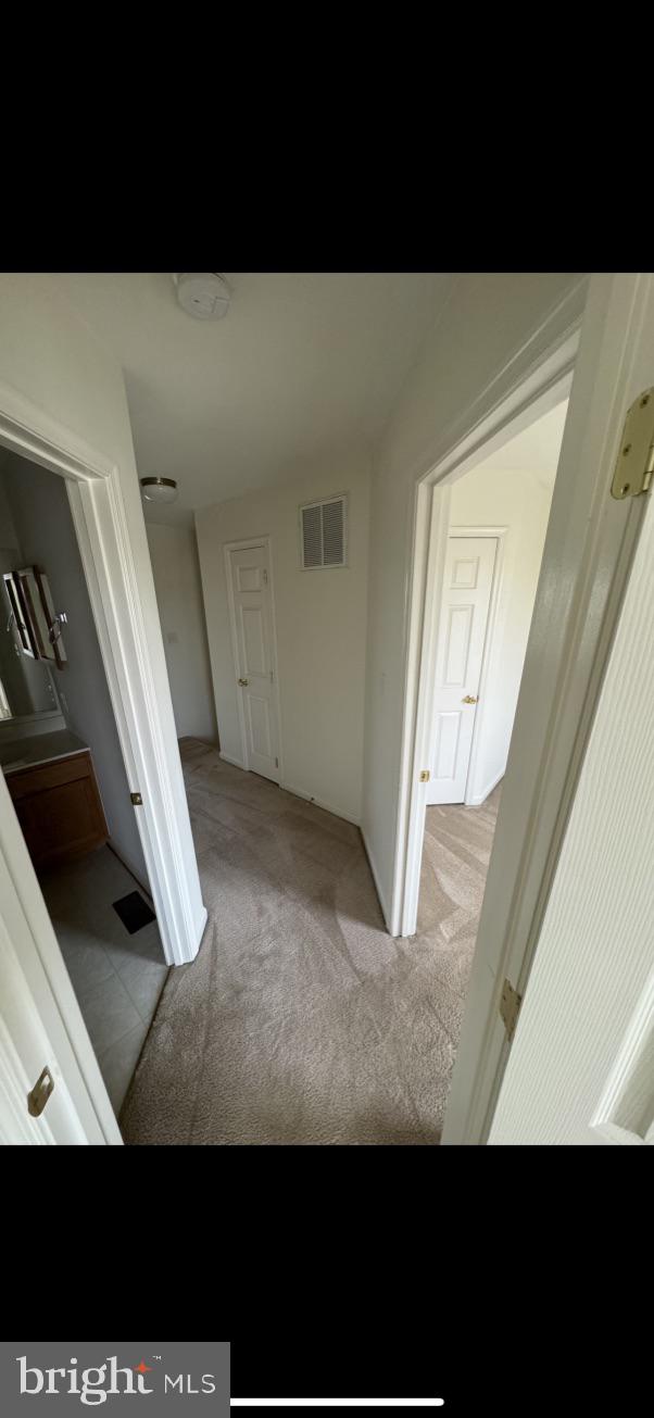 BRIAR RUN - Residential Lease