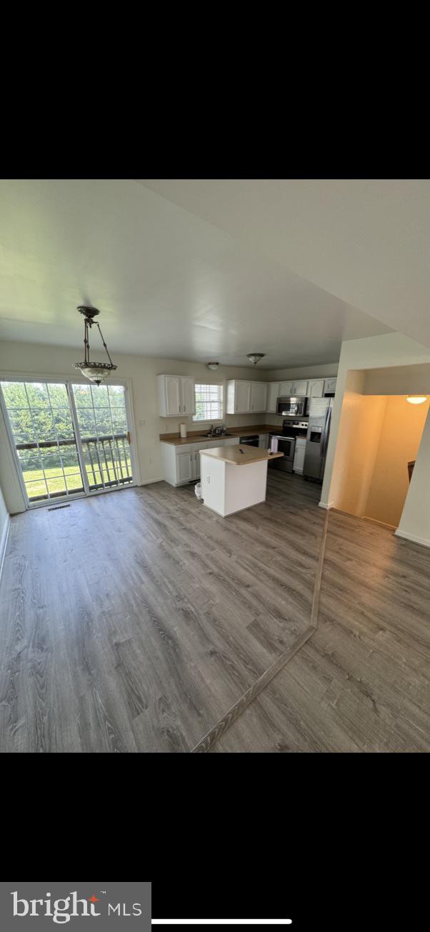 BRIAR RUN - Residential Lease