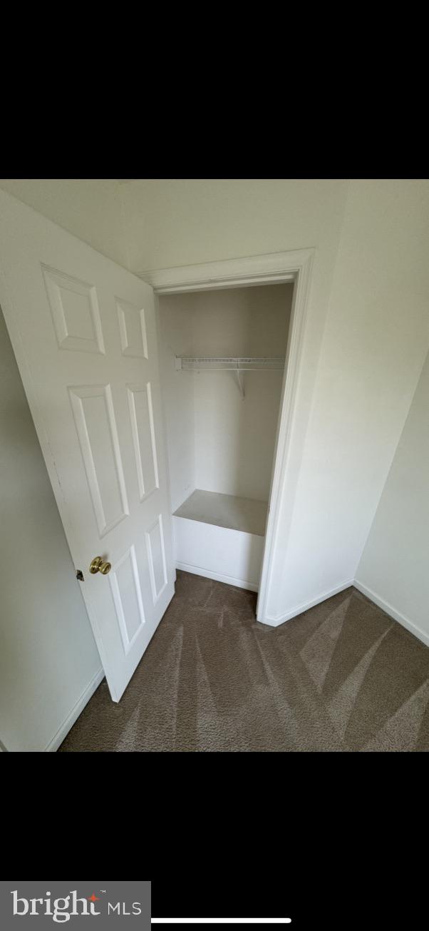 BRIAR RUN - Residential Lease