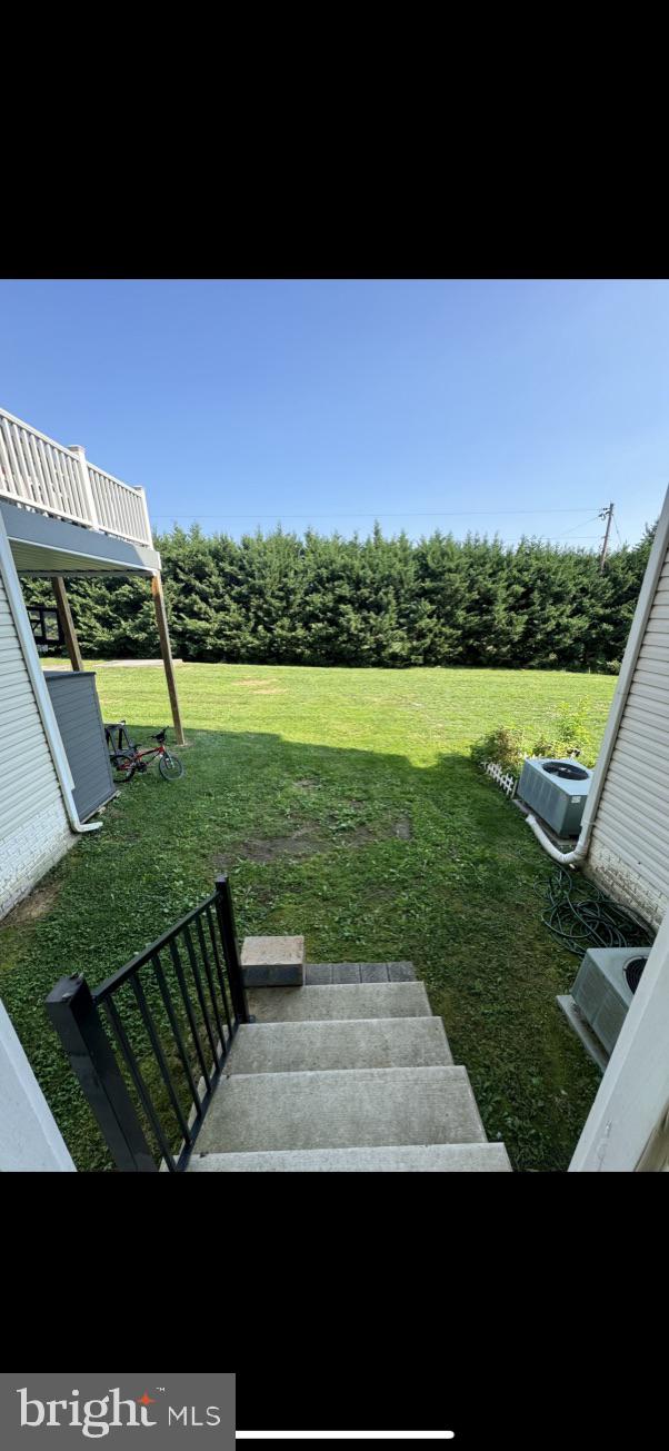 BRIAR RUN - Residential Lease