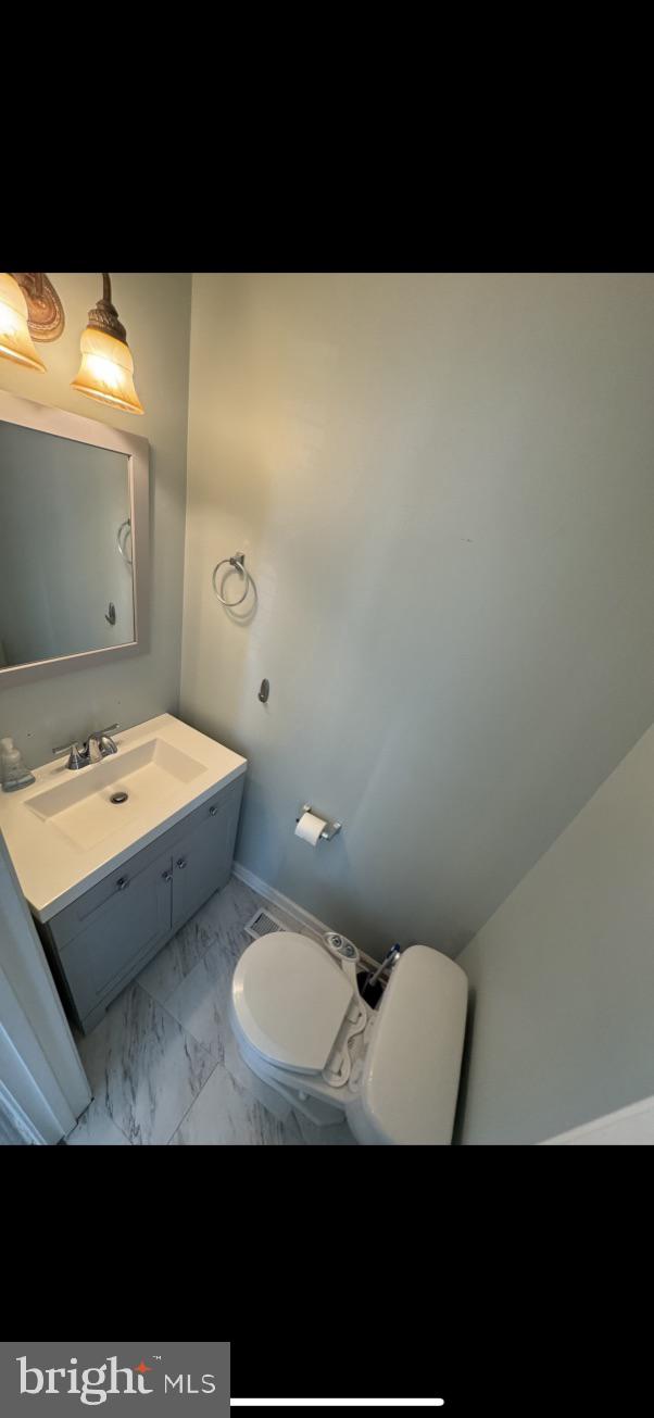 BRIAR RUN - Residential Lease