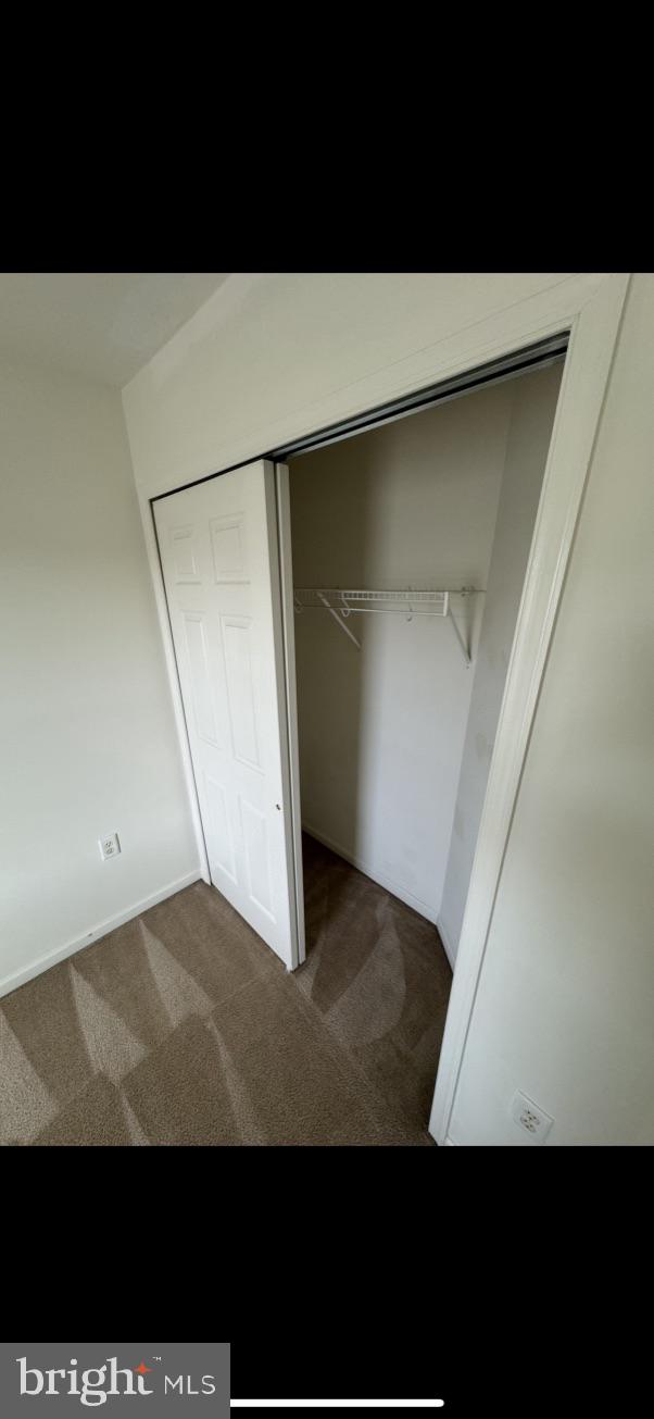 BRIAR RUN - Residential Lease