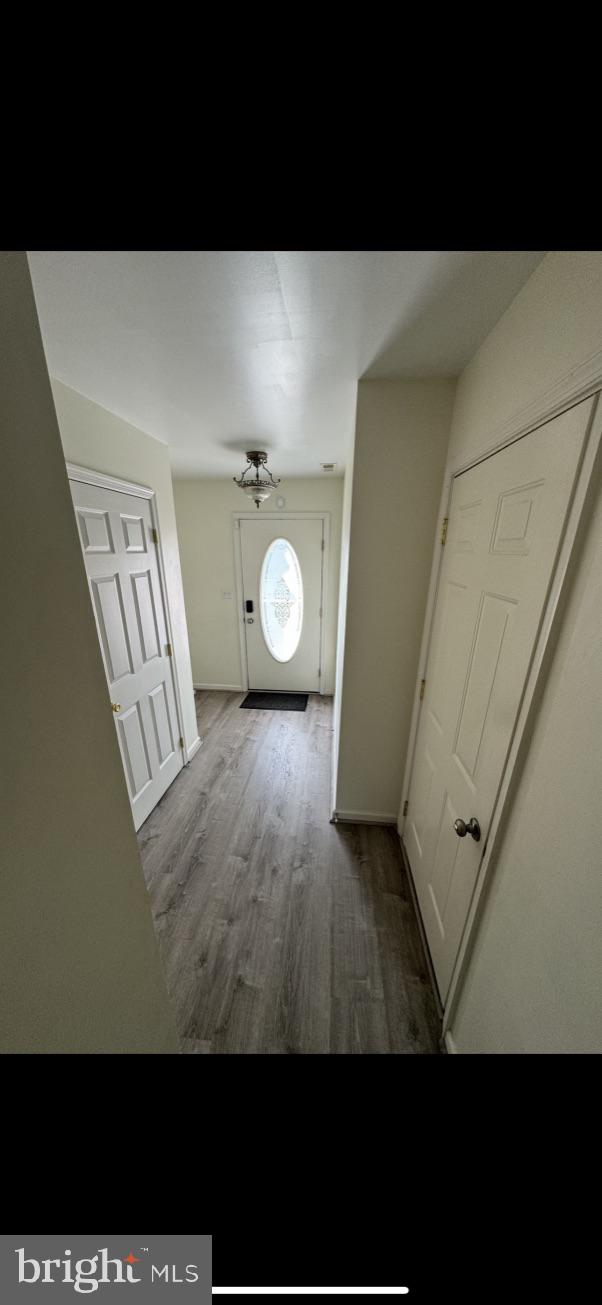 BRIAR RUN - Residential Lease