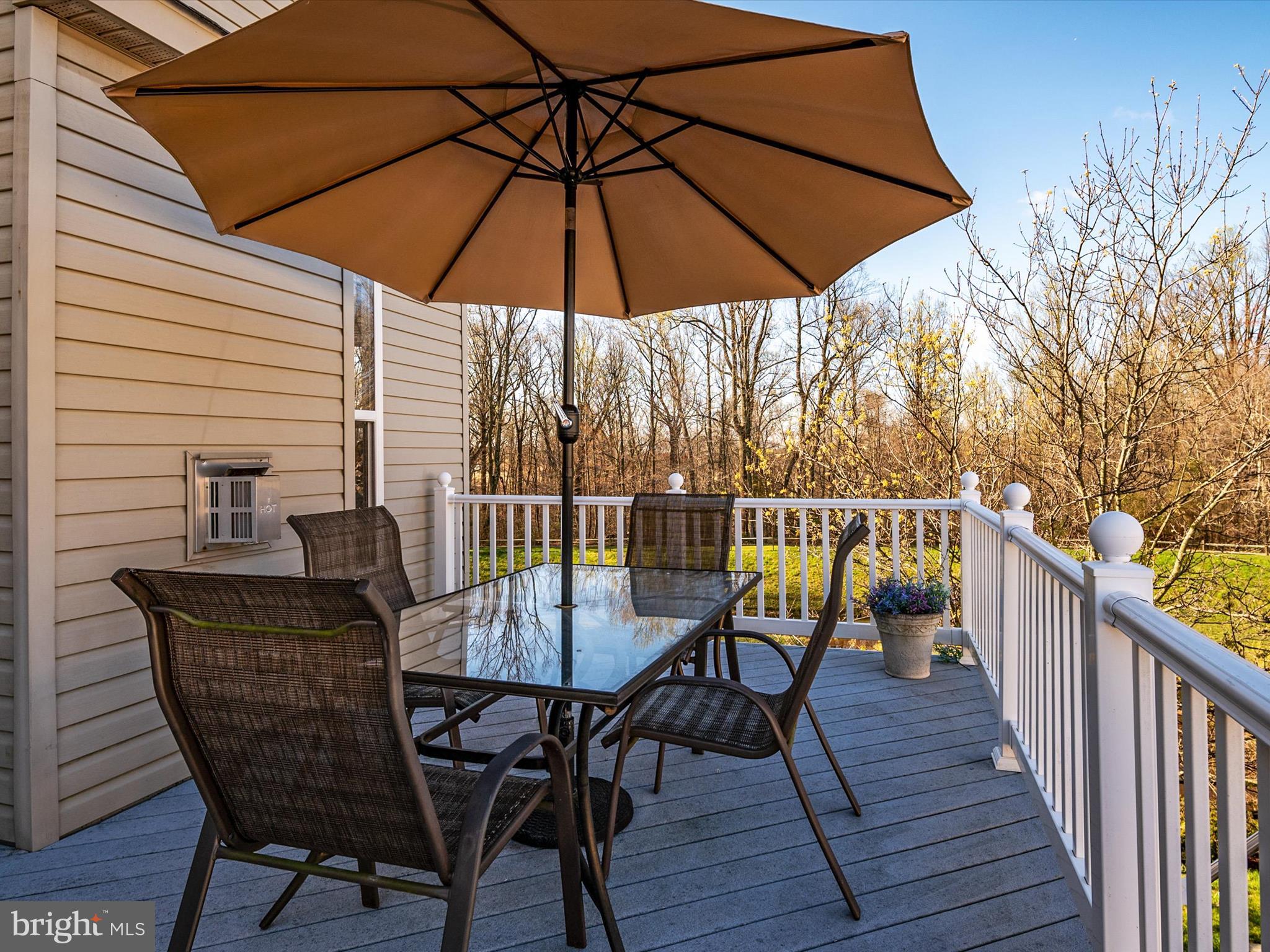 SUMMIT CHASE - Residential