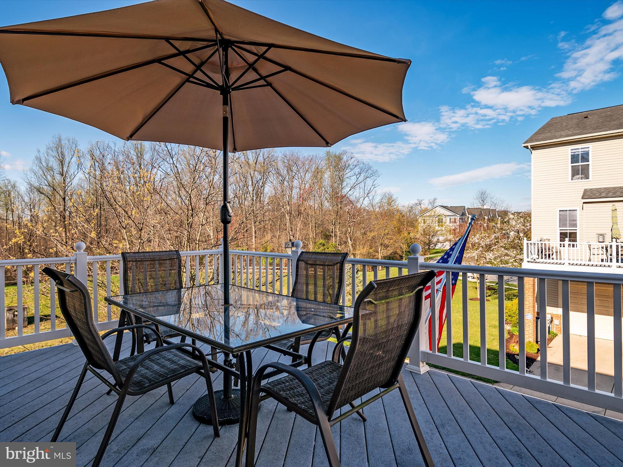 SUMMIT CHASE - Residential