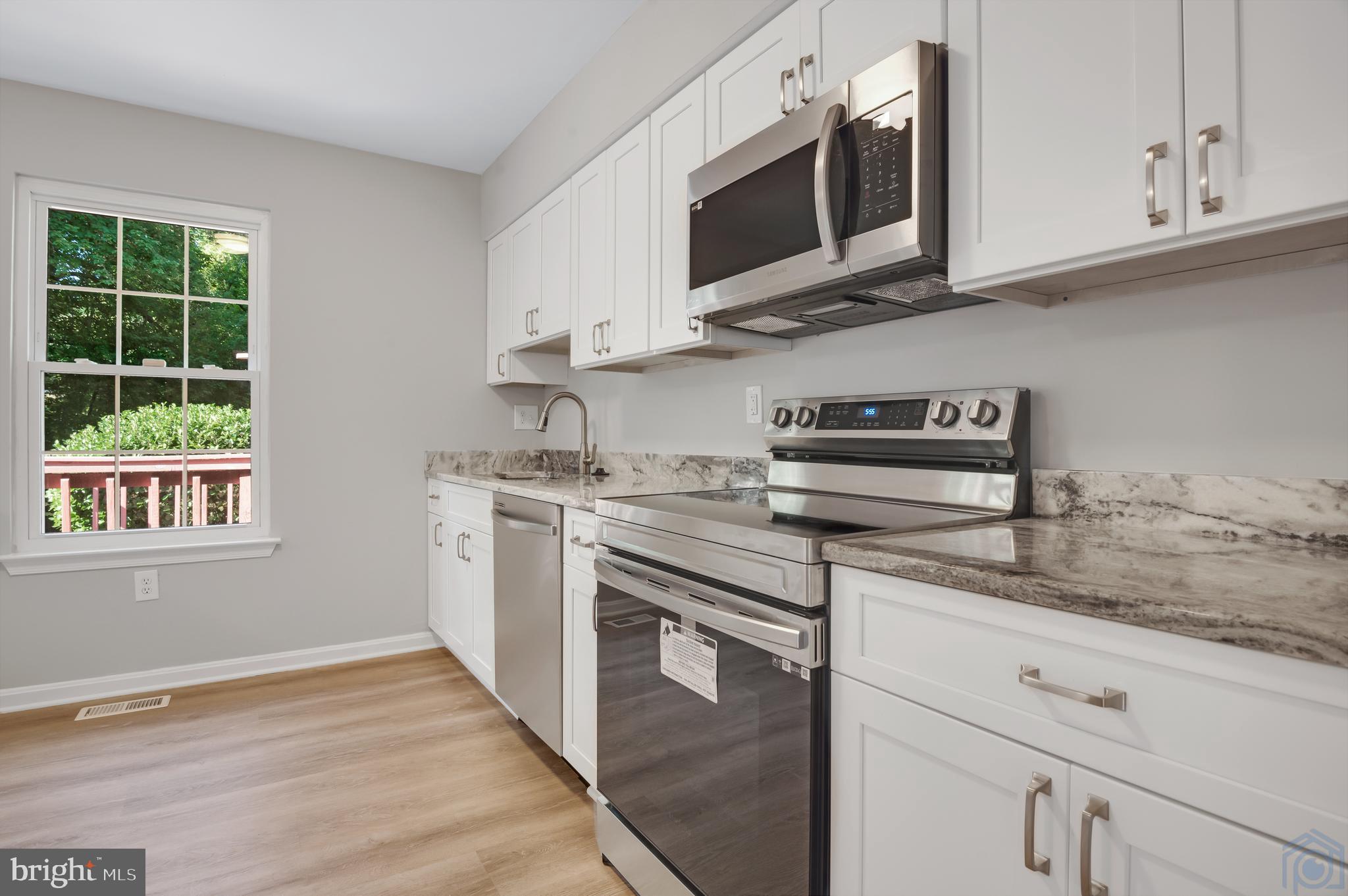 OLD FORT HILLS PLAT FIVE - Residential Lease