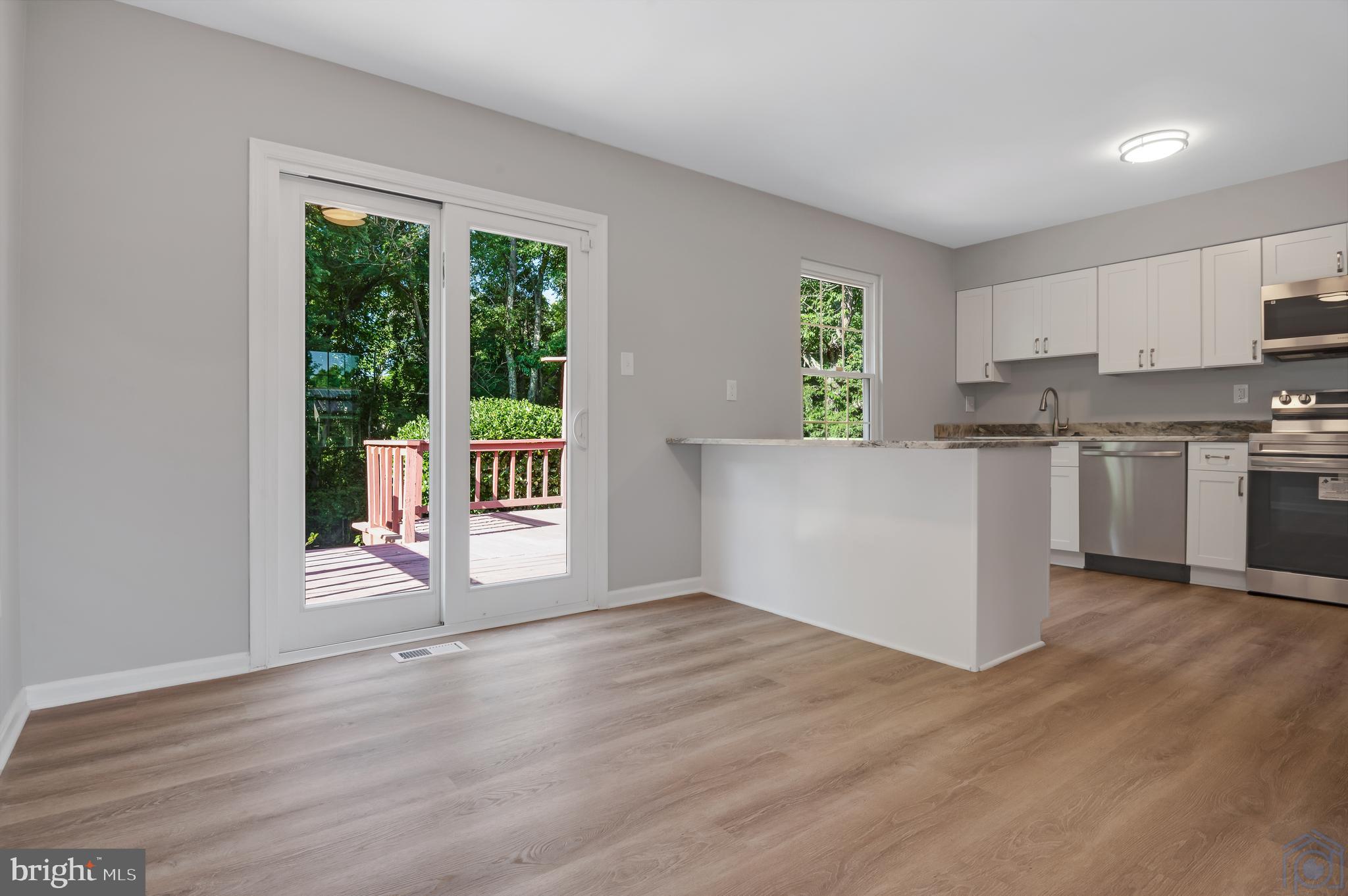 OLD FORT HILLS PLAT FIVE - Residential Lease