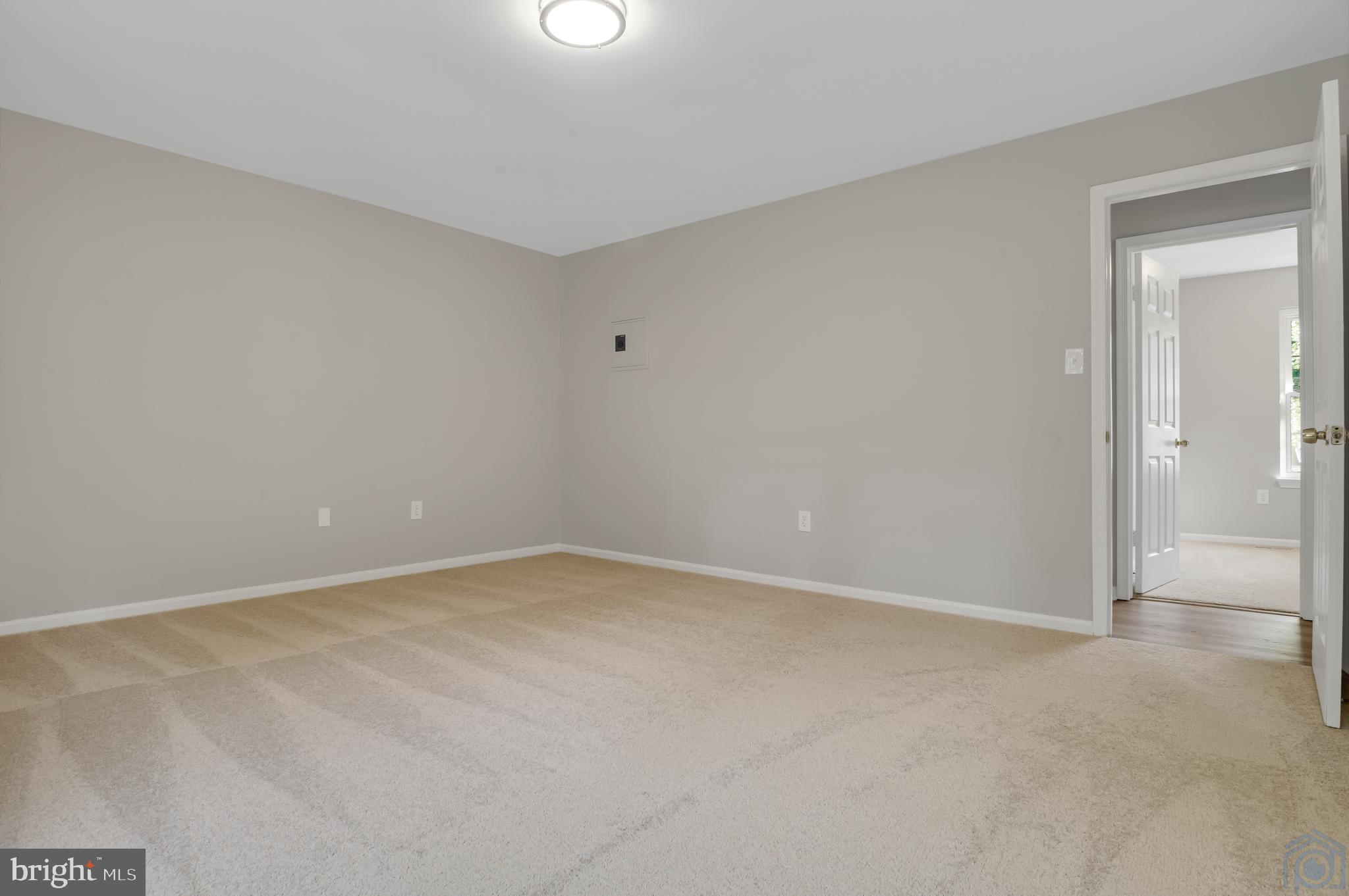 OLD FORT HILLS PLAT FIVE - Residential Lease