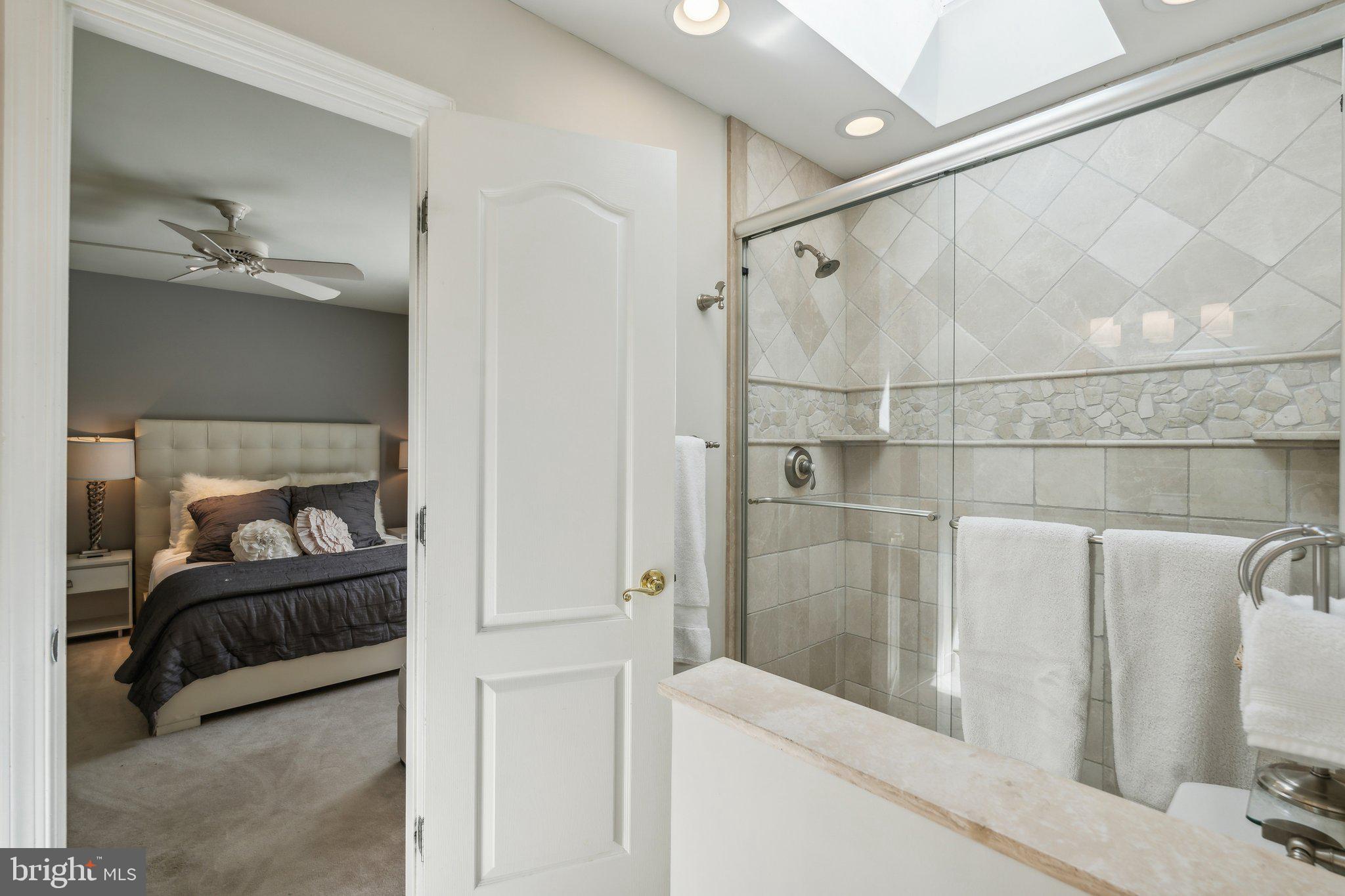 LAKEWOOD ESTATES - Residential