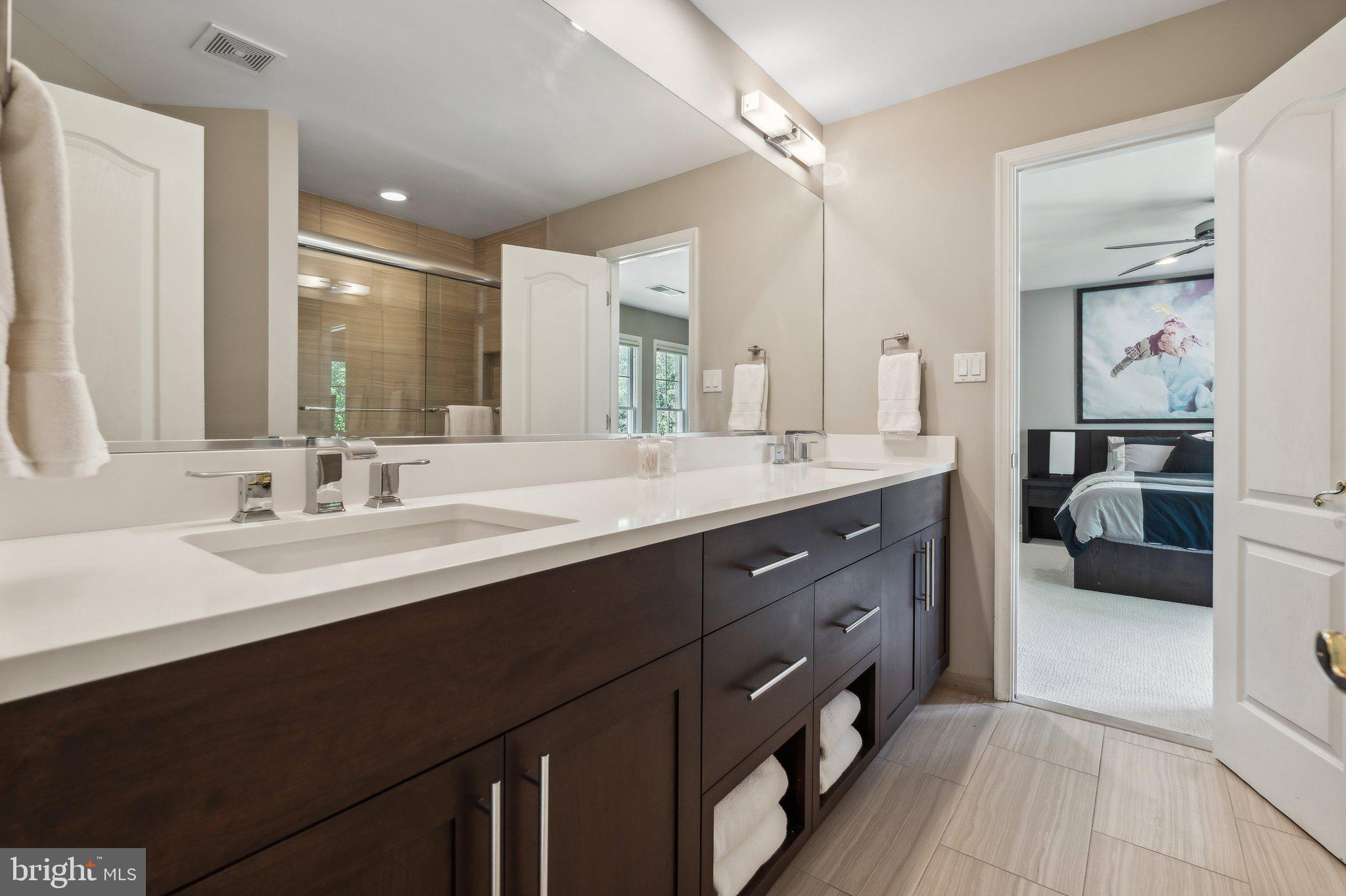 LAKEWOOD ESTATES - Residential