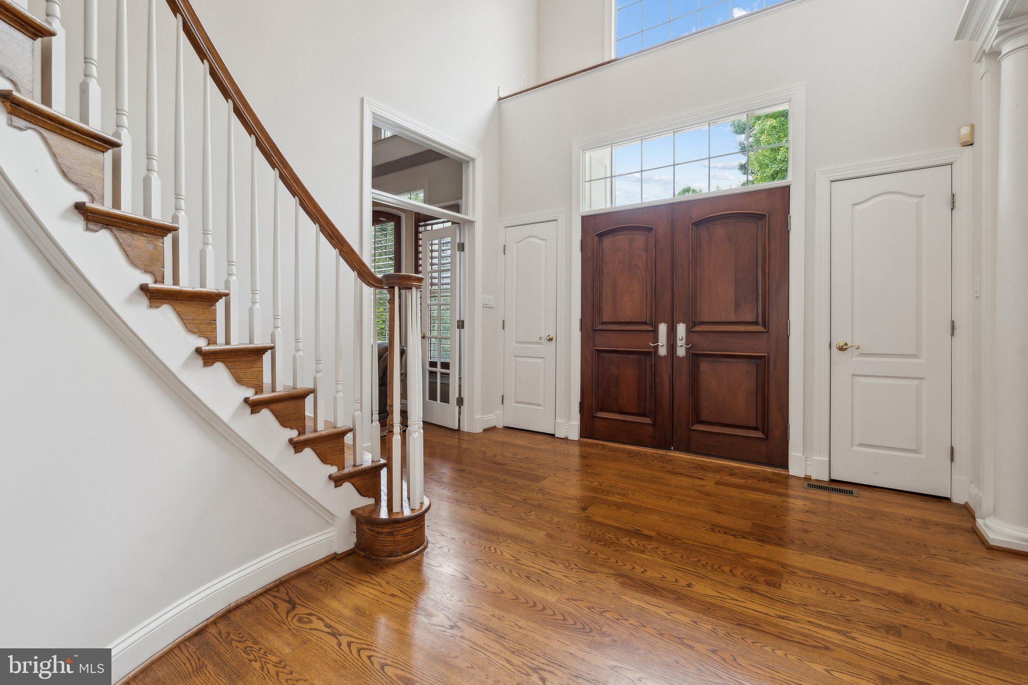 LAKEWOOD ESTATES - Residential