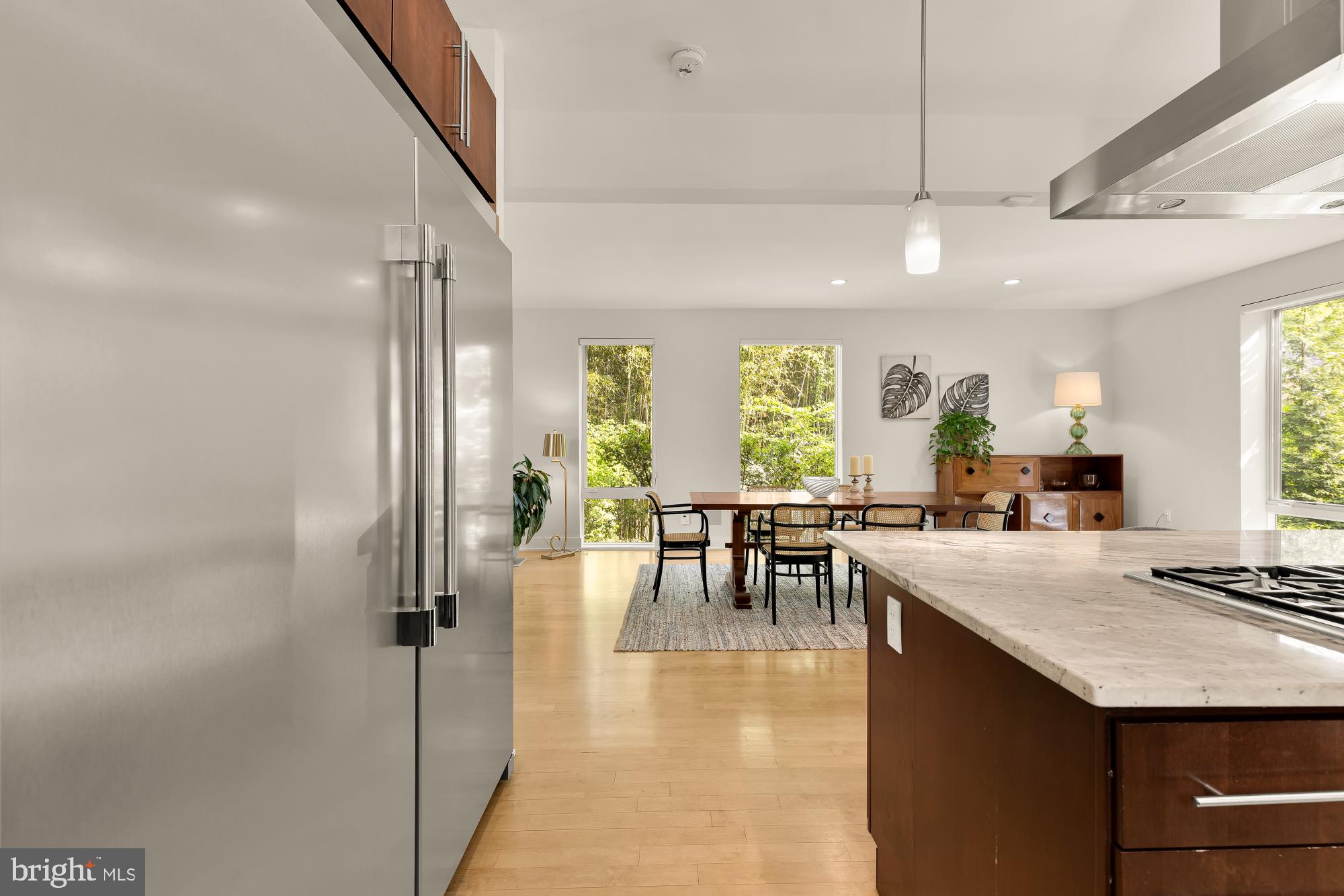 FOREST HILLS - Residential