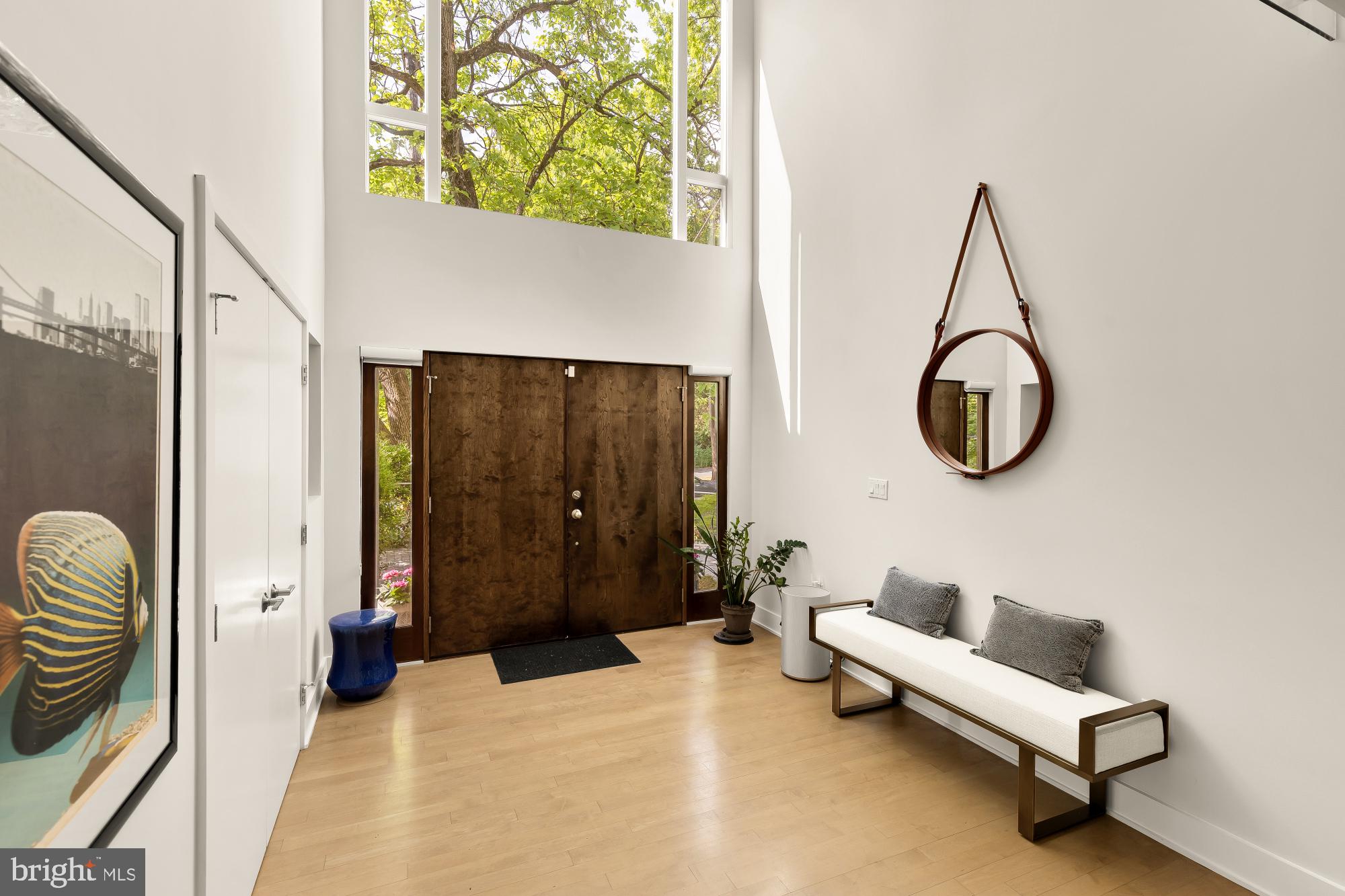 FOREST HILLS - Residential