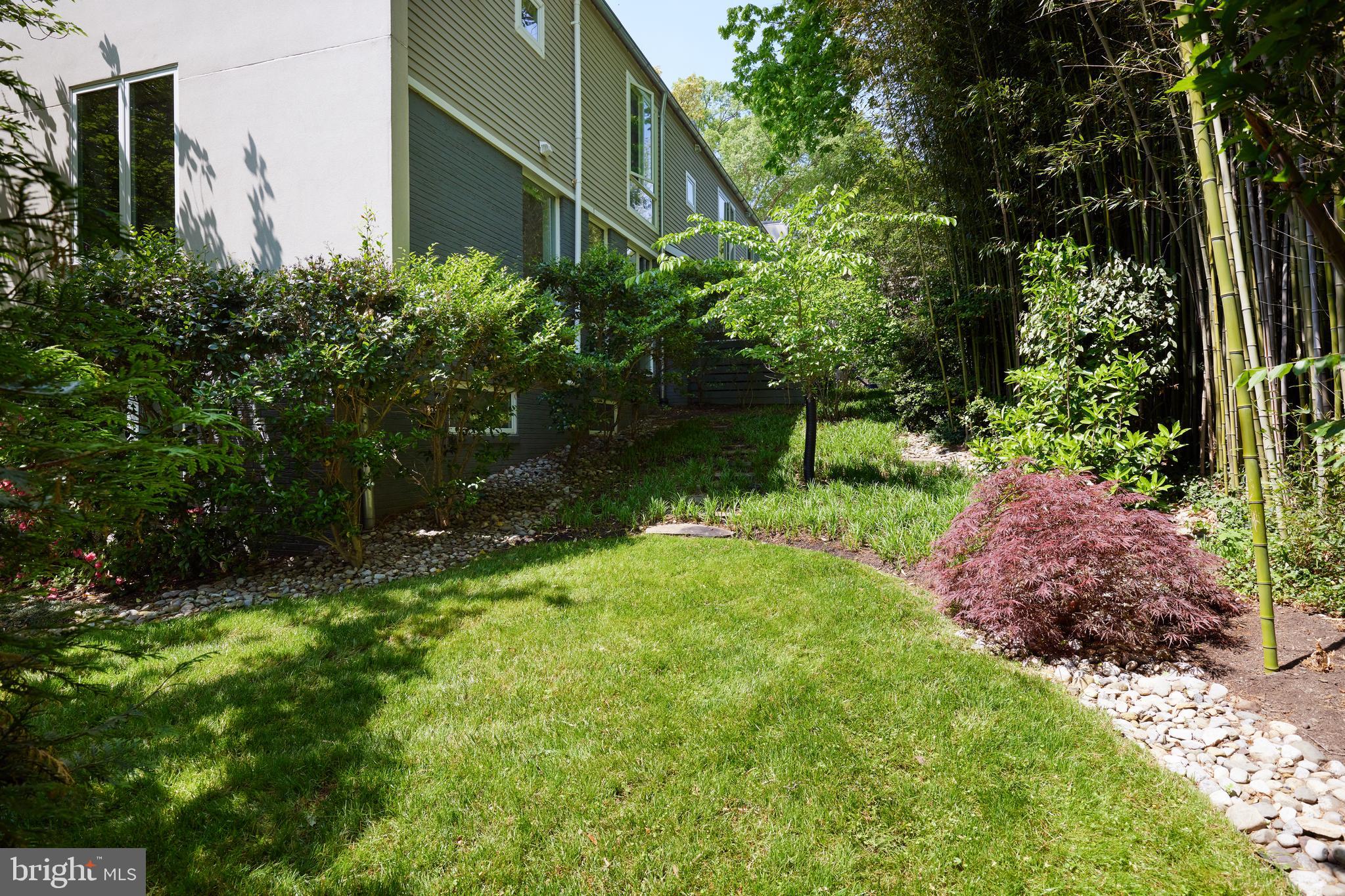 FOREST HILLS - Residential