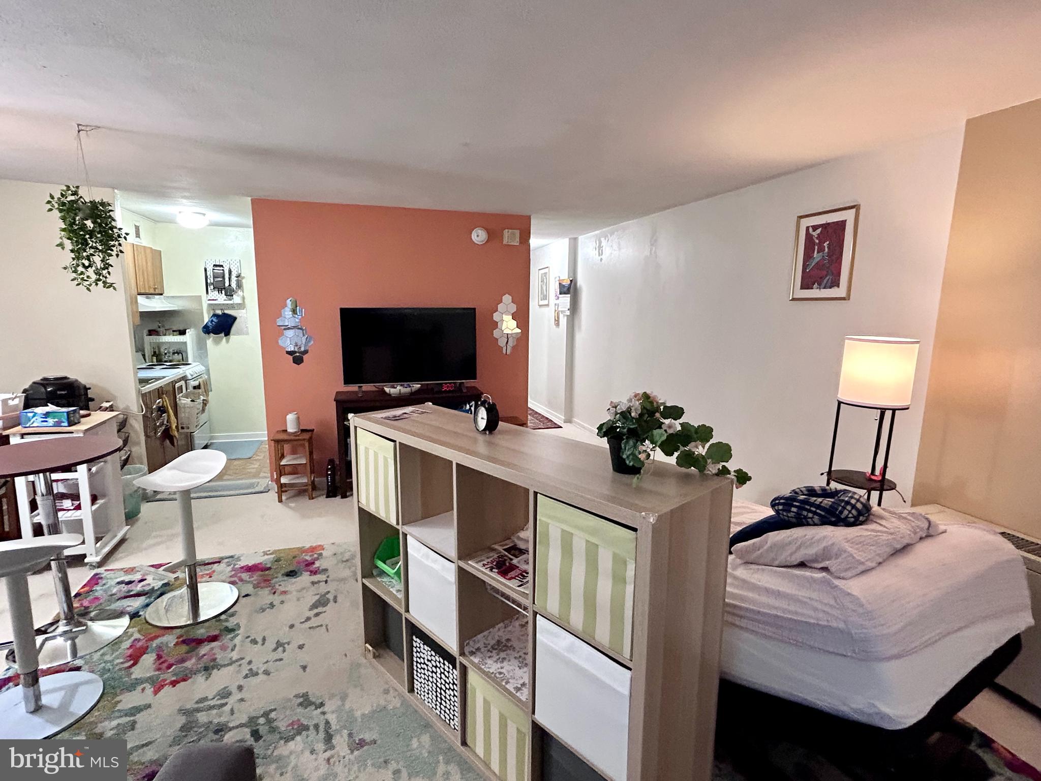 RITTENHOUSE SQUARE - Residential Lease