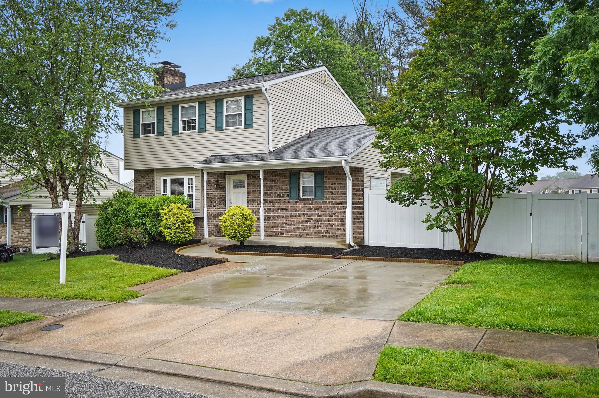 UPTON VILLAGE NORTH - Residential