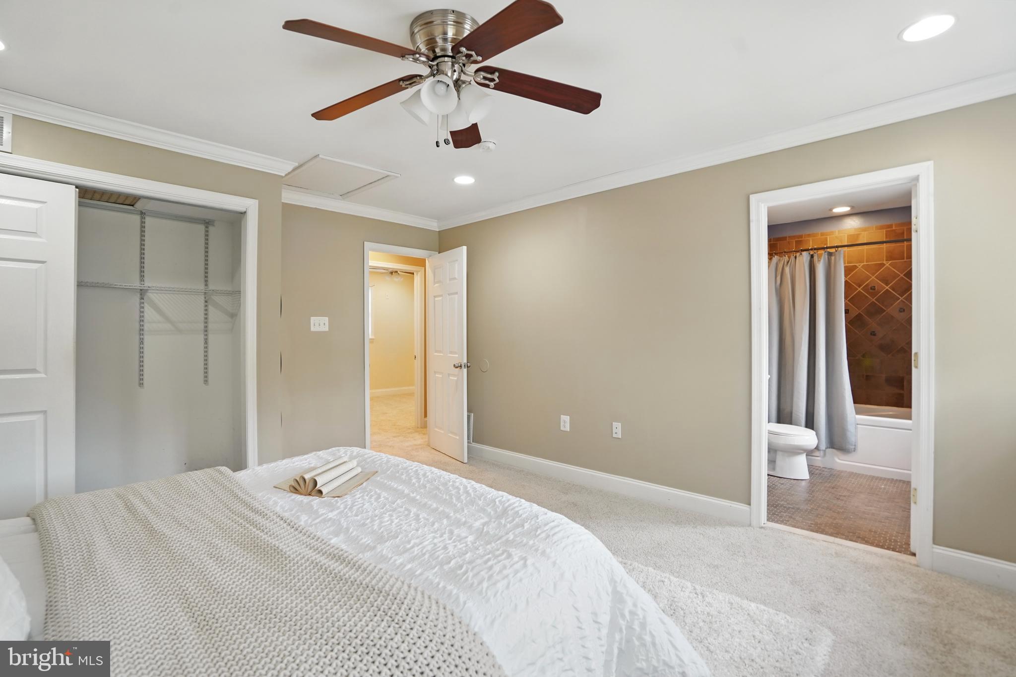 UPTON VILLAGE NORTH - Residential