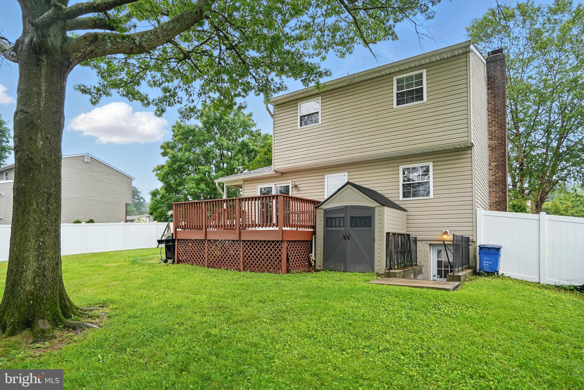 UPTON VILLAGE NORTH - Residential