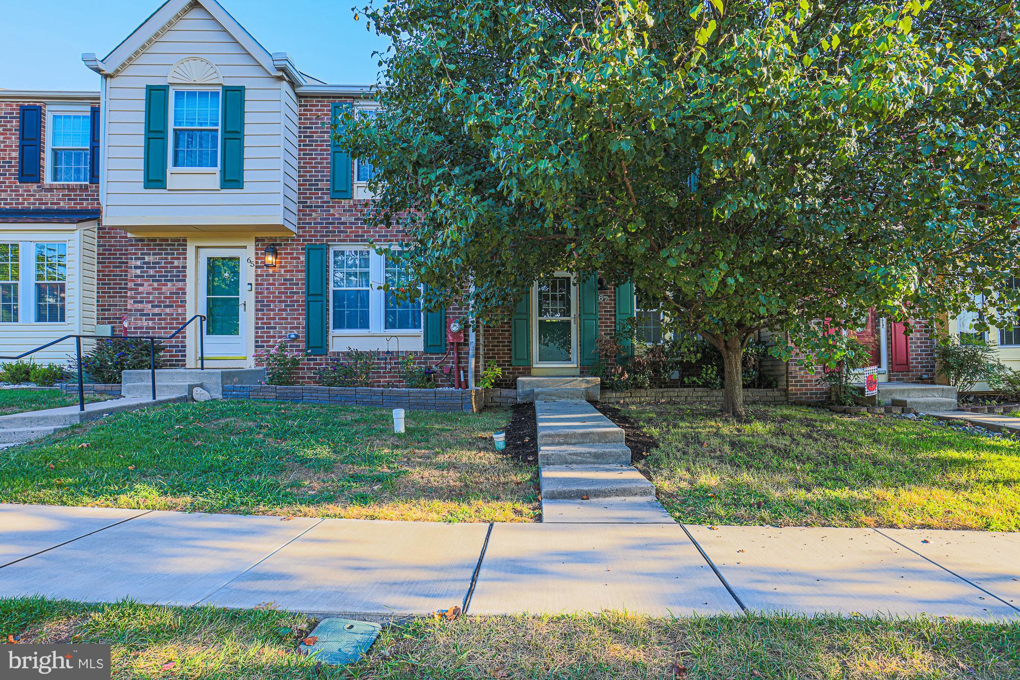 RIDGELYS CHOICE - Residential Lease