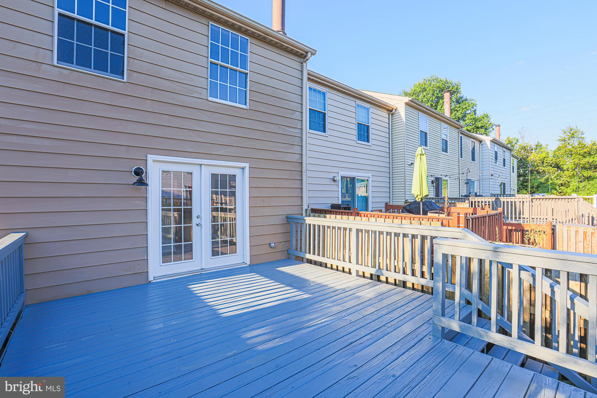 RIDGELYS CHOICE - Residential Lease