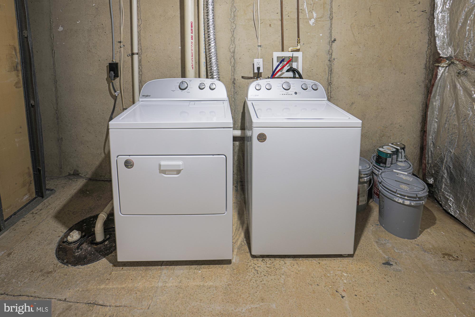 RIDGELYS CHOICE - Residential Lease