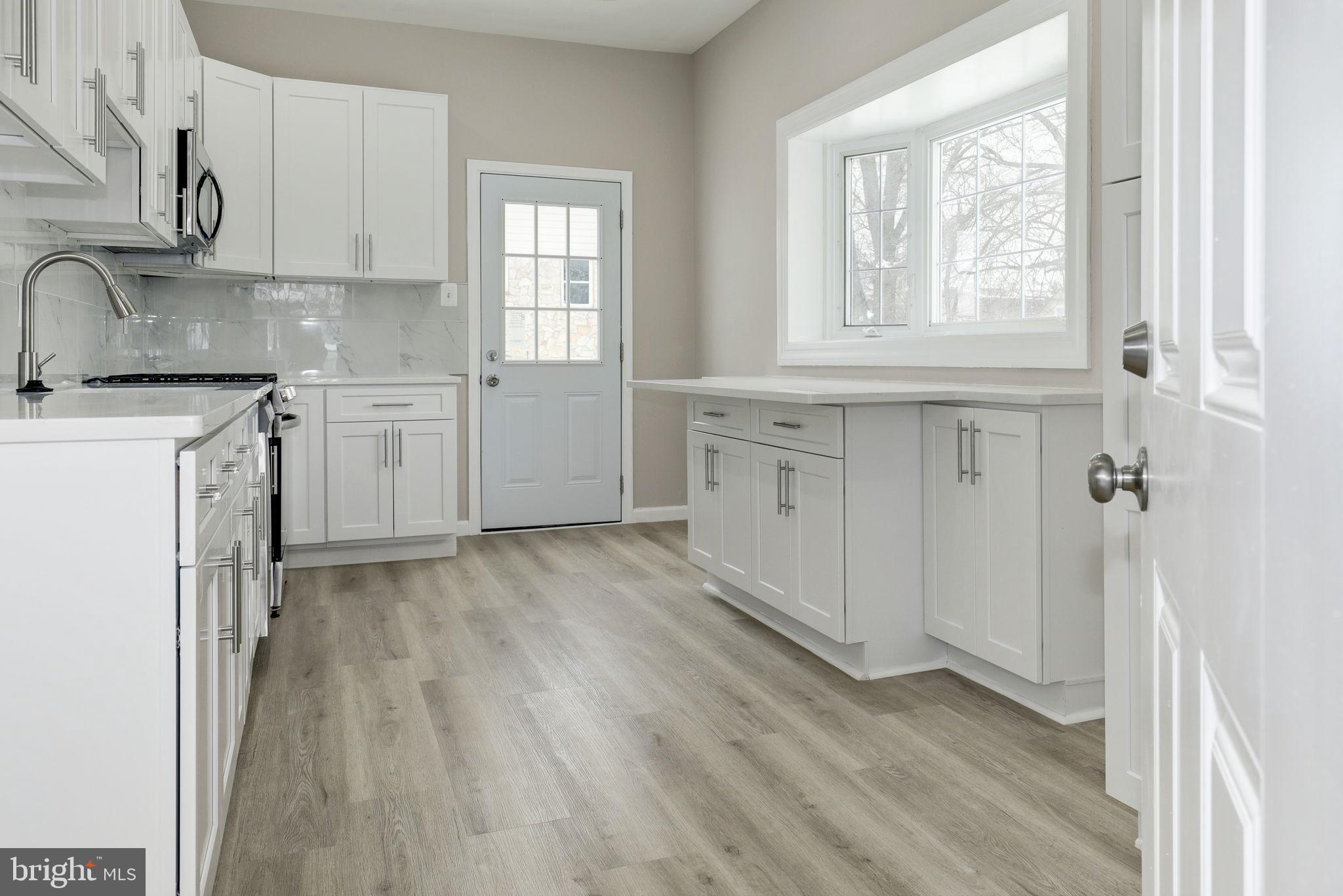 COLUMBIA PARK - Residential