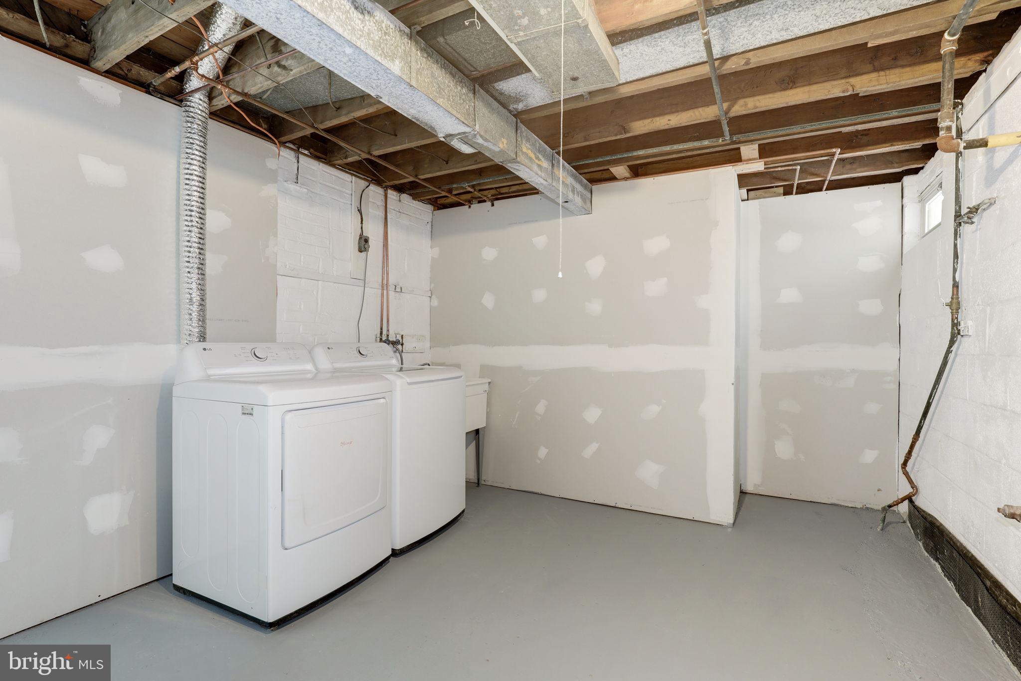 COLUMBIA PARK - Residential