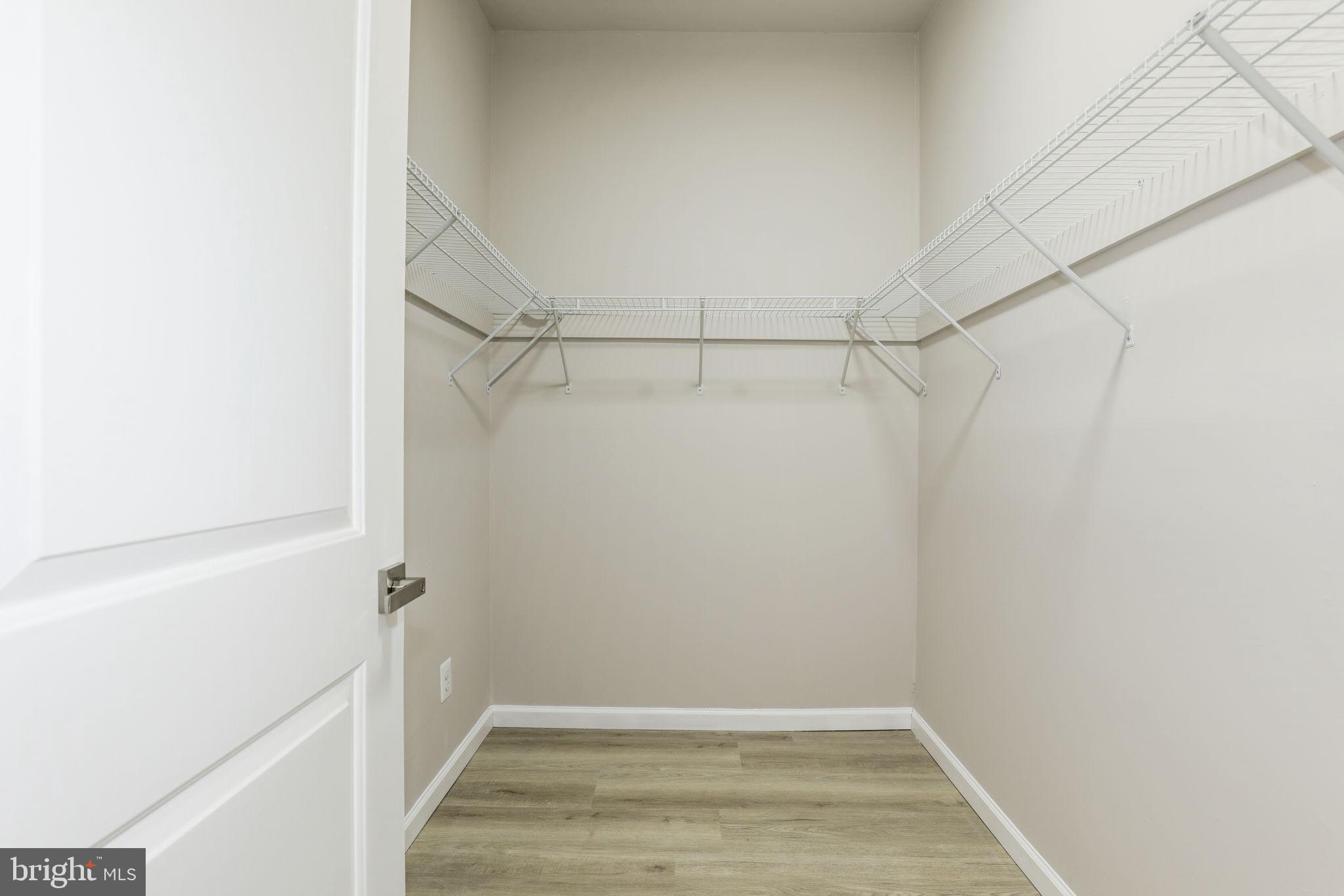 COLUMBIA PARK - Residential