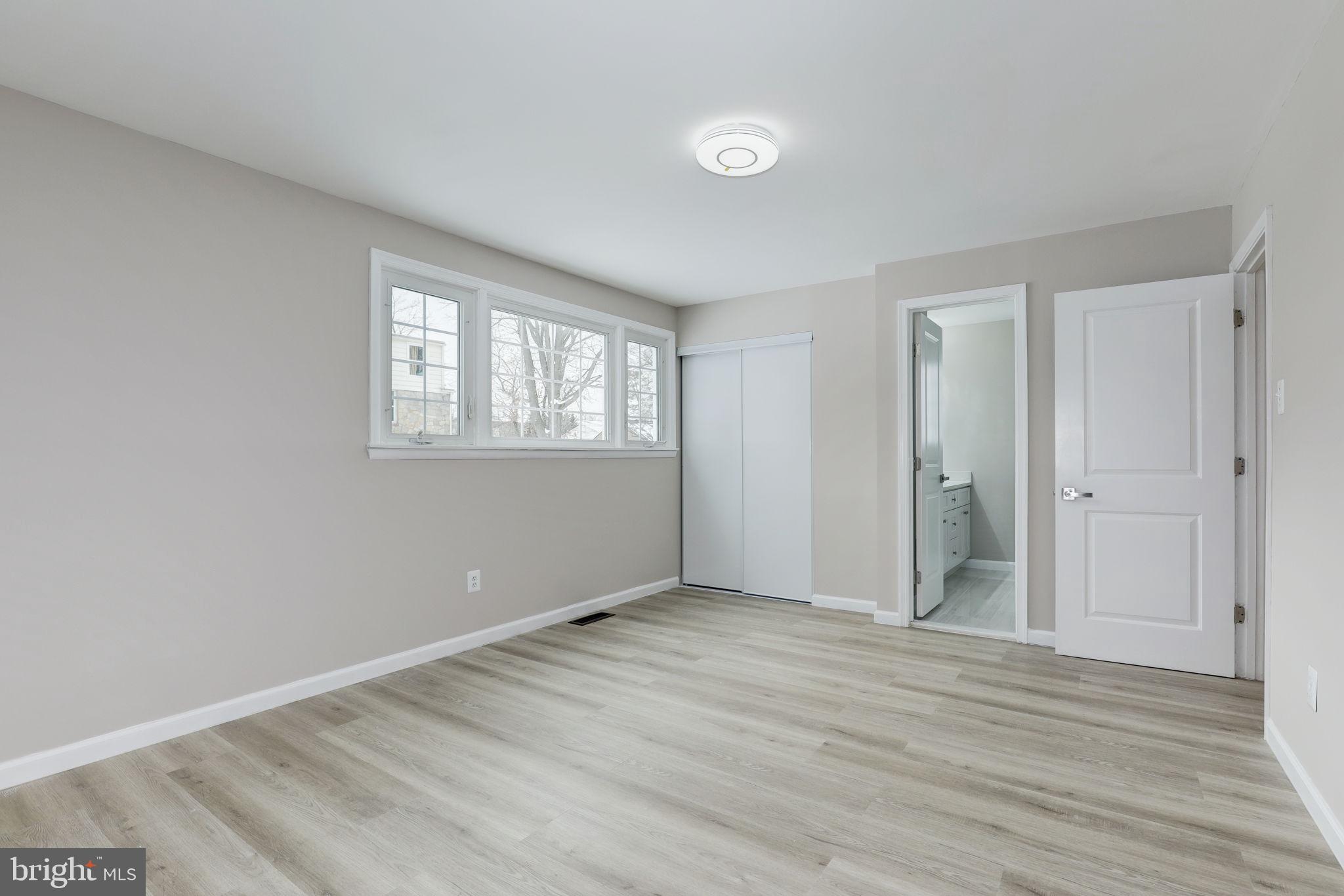 COLUMBIA PARK - Residential