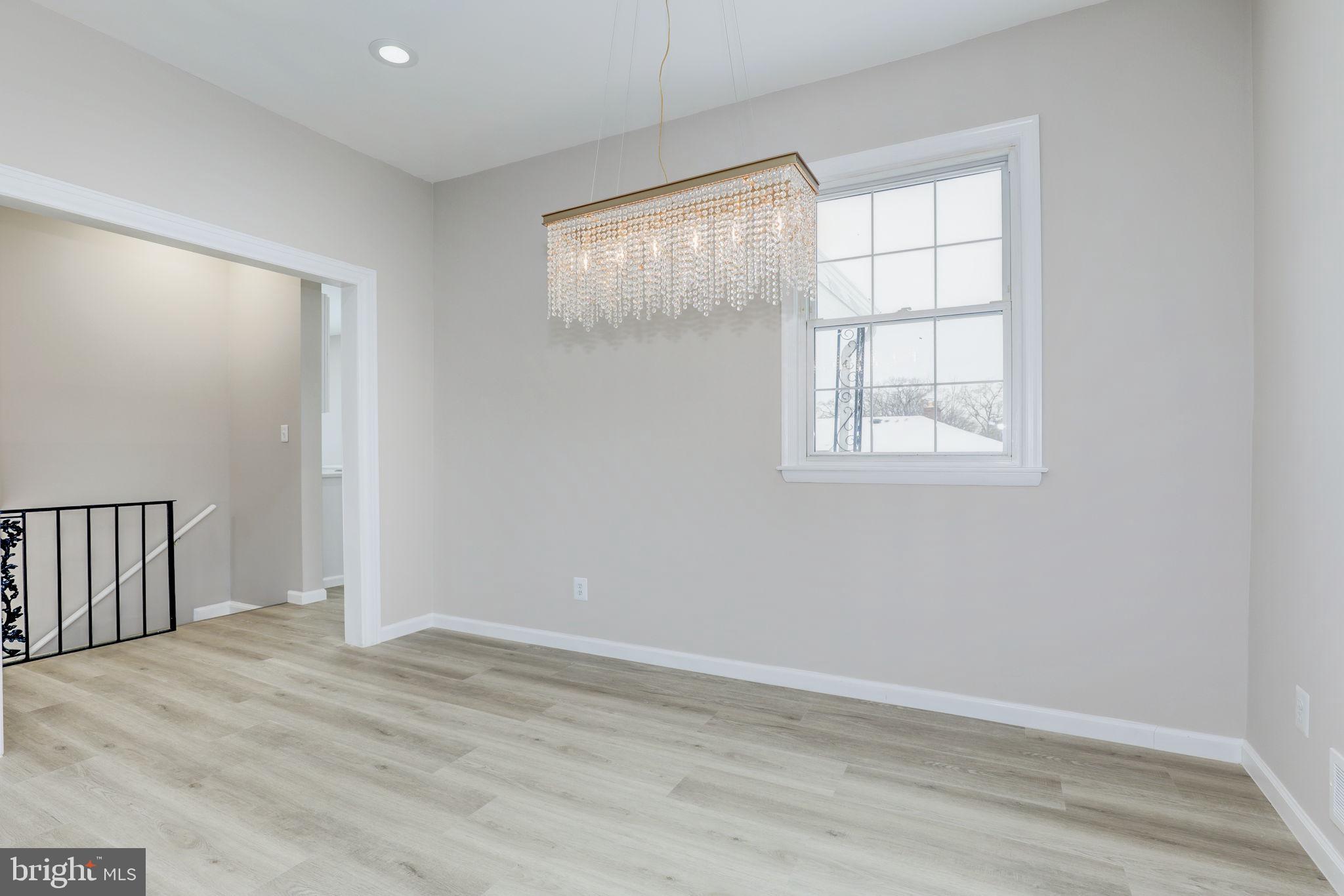 COLUMBIA PARK - Residential