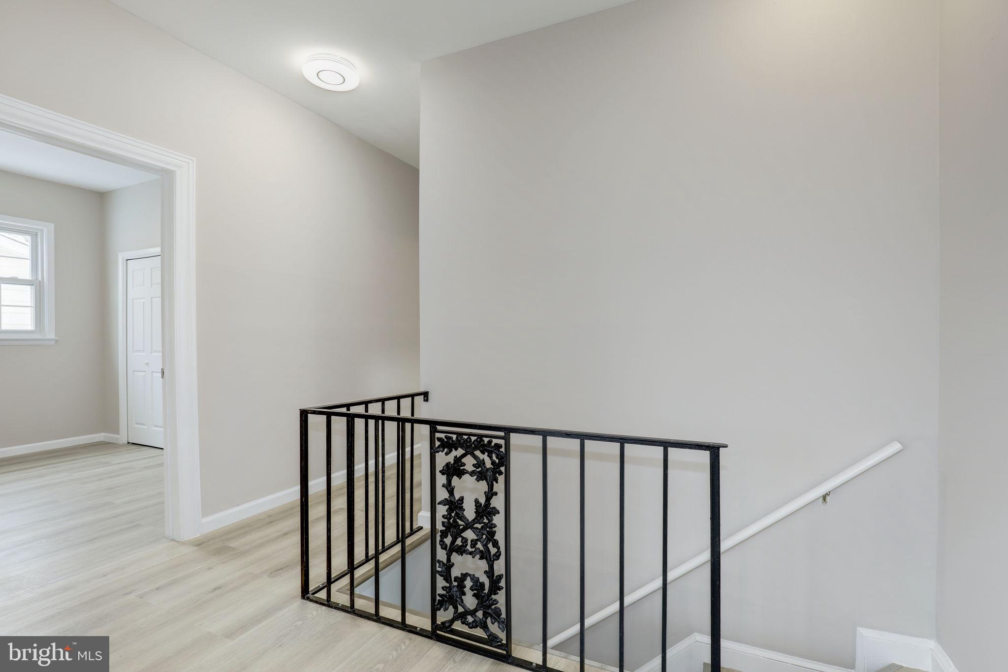 COLUMBIA PARK - Residential